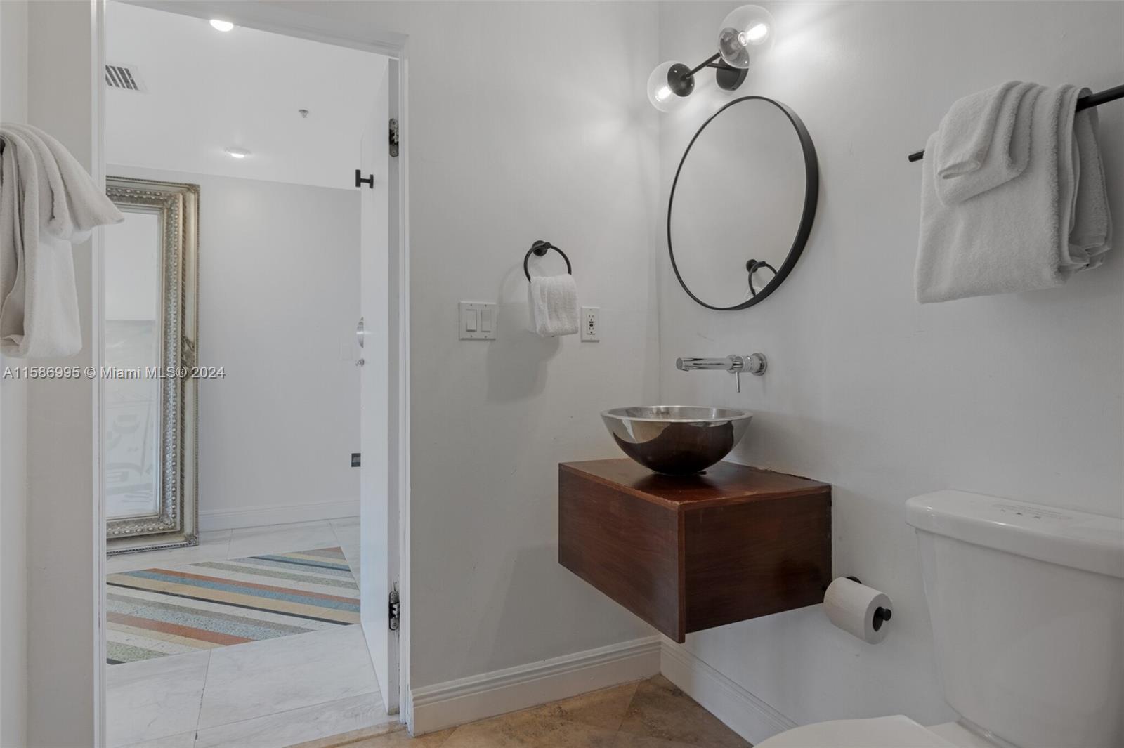 5781 Biscayne Blvd # 3 Unit: PH-3