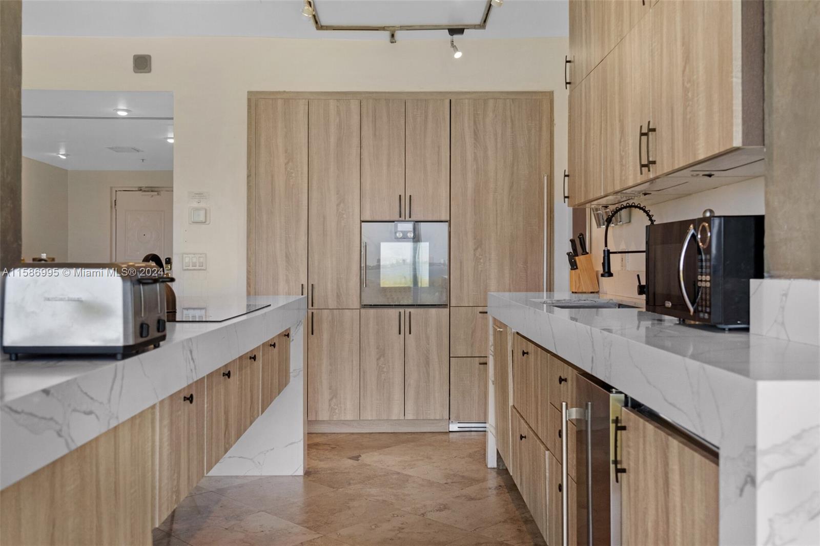 5781 Biscayne Blvd # 3 Unit: PH-3