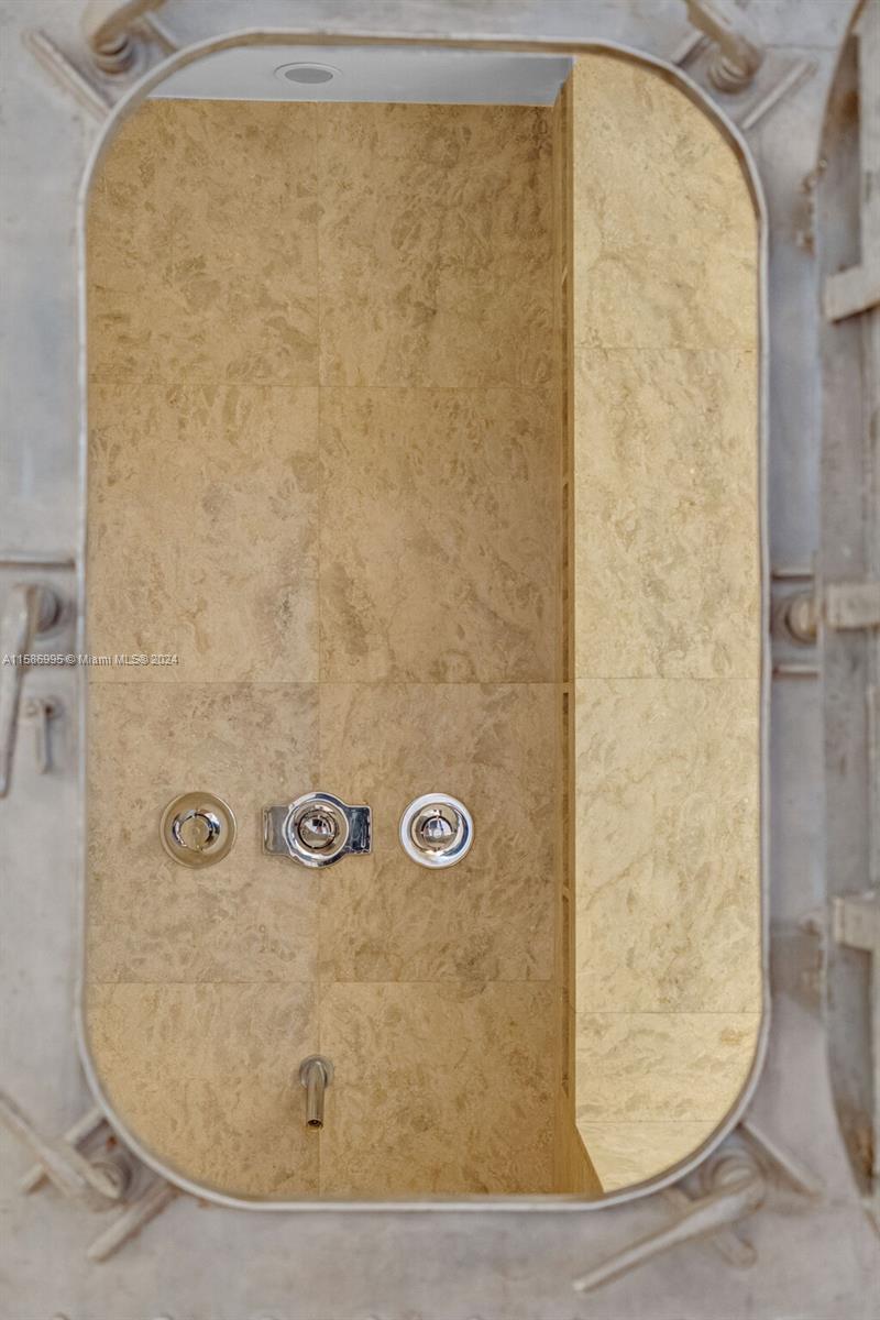 5781 Biscayne Blvd # 3 Unit: PH-3