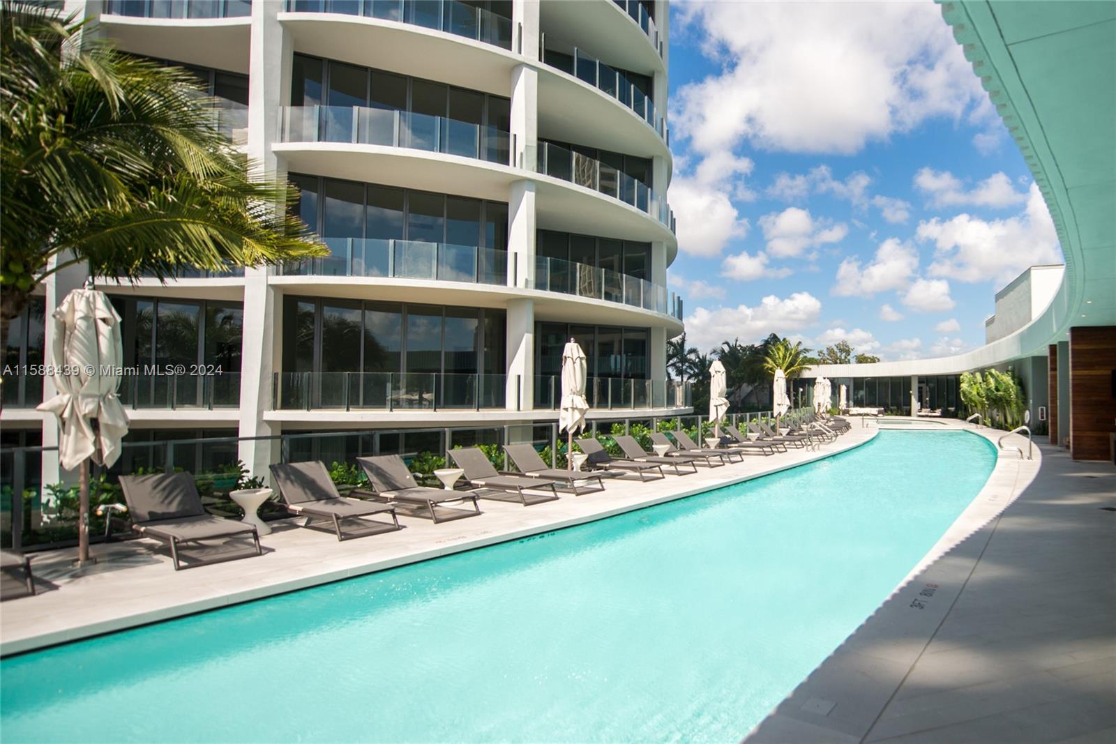 2831 S Bayshore Dr # 6 Unit: PH-6