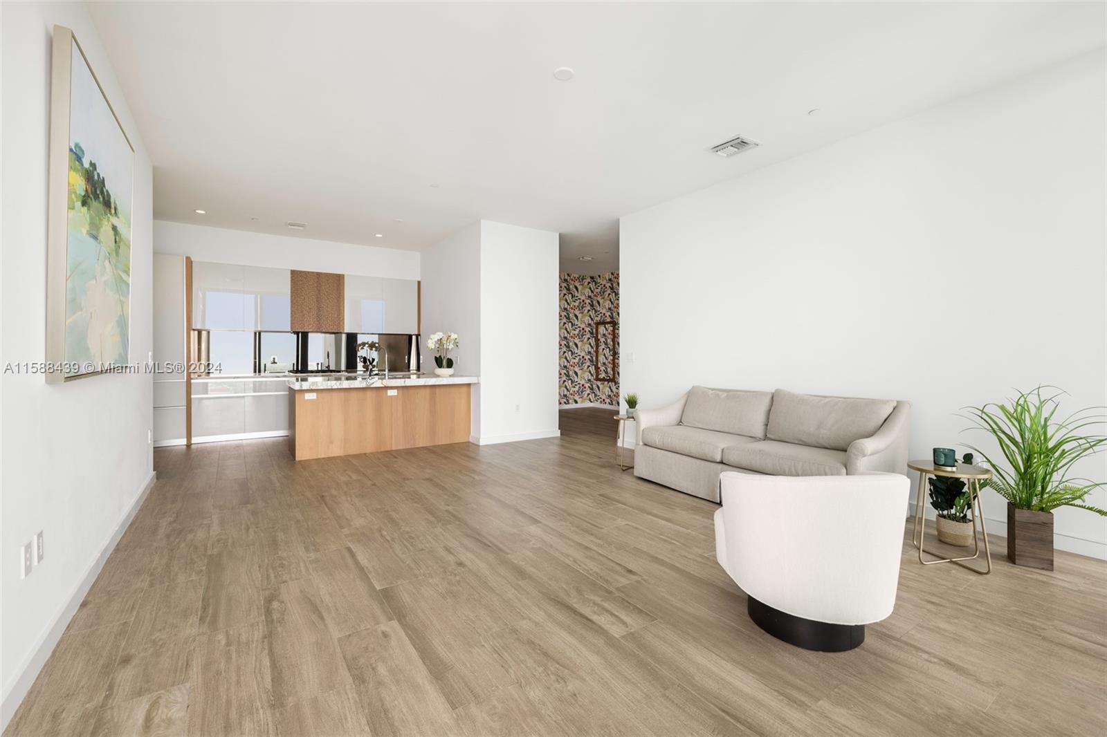 2831 S Bayshore Dr # 6 Unit: PH-6