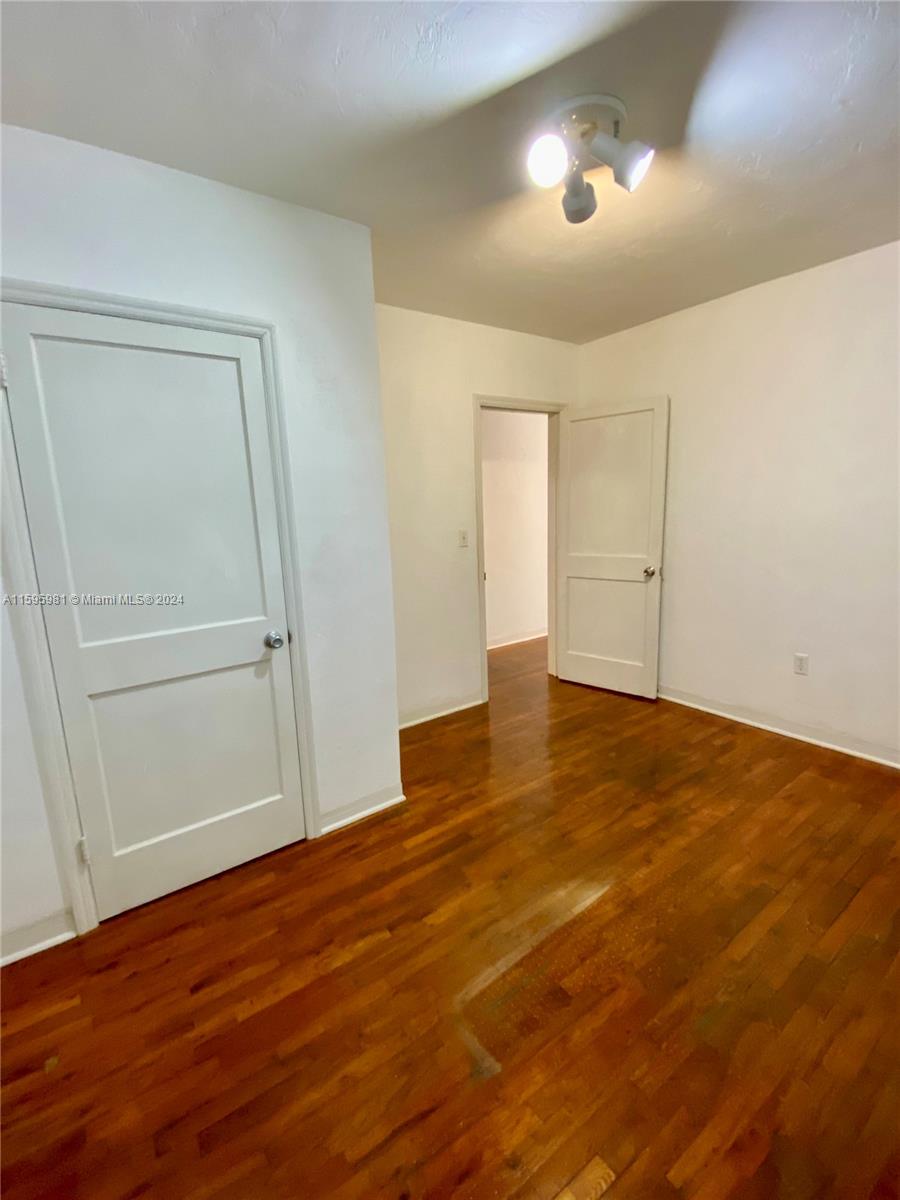 2613 Inagua Ave