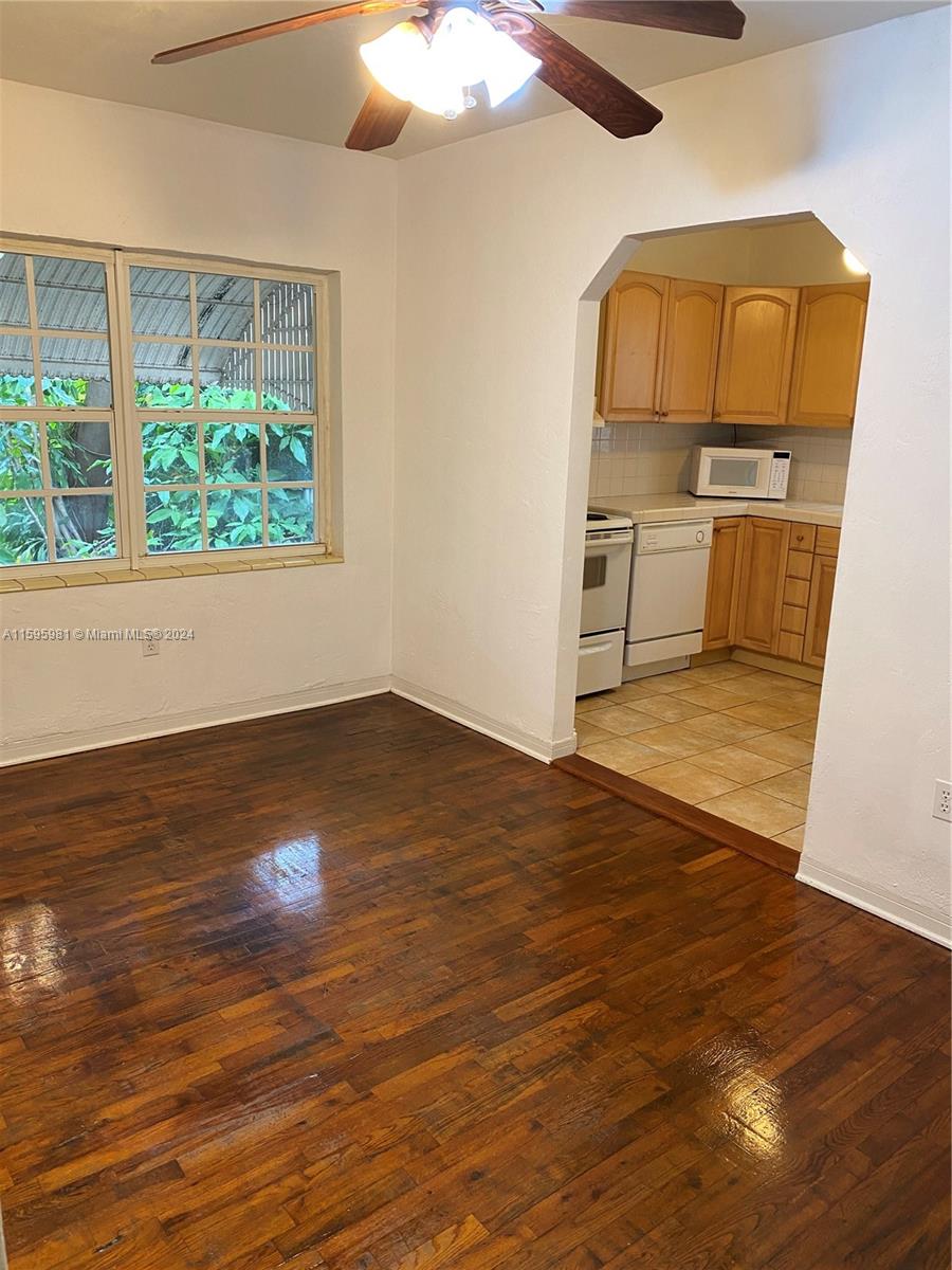 2613 Inagua Ave