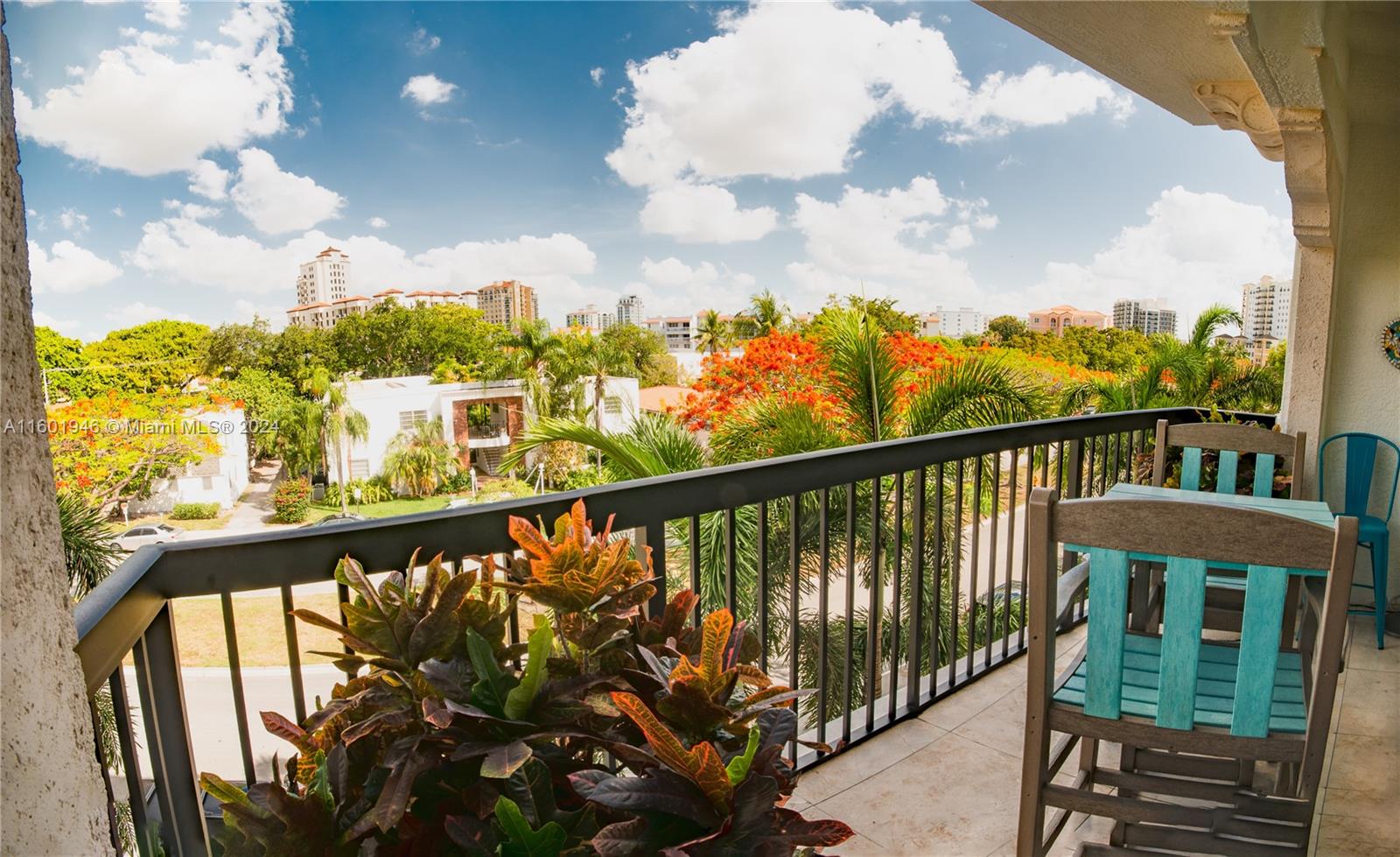 50 Alhambra Cir # 306