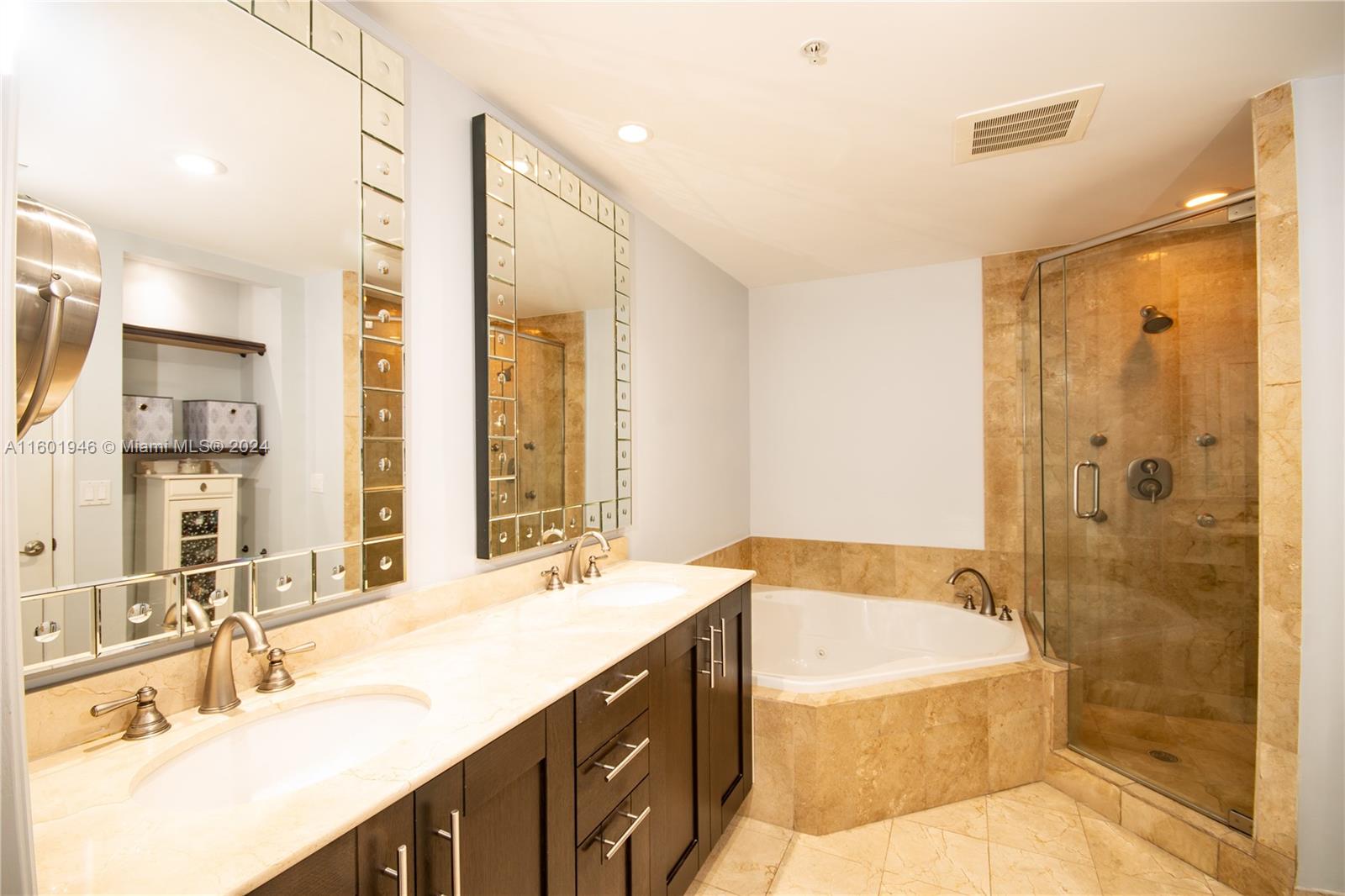 50 Alhambra Cir # 306