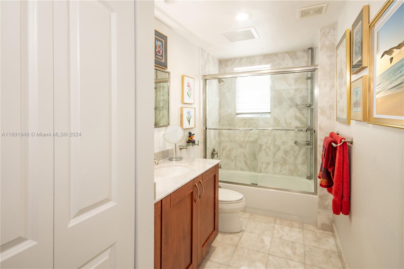 50 Alhambra Cir # 306