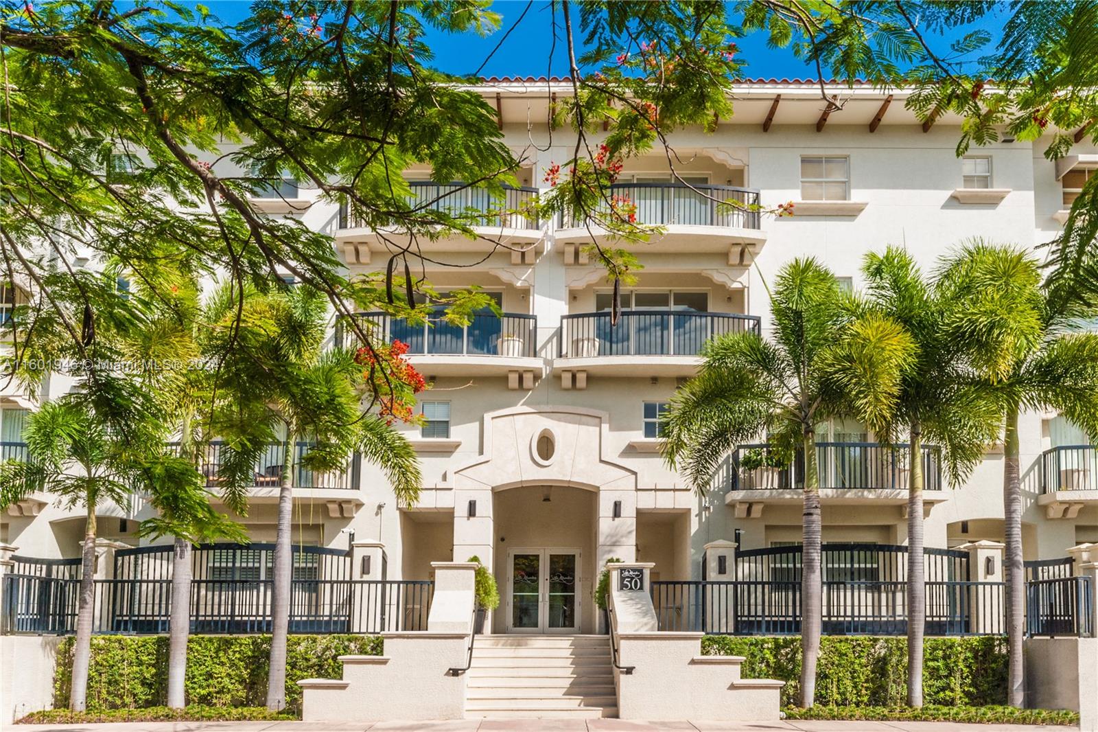50 Alhambra Cir # 306