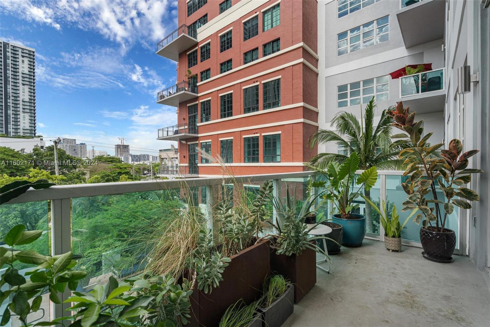 1749 NE Miami Ct Unit: 315