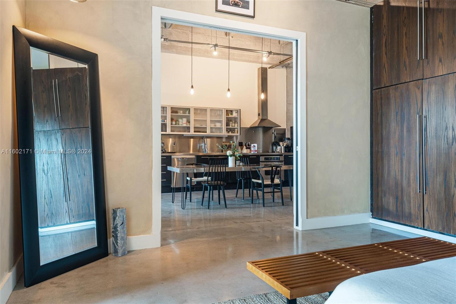 1749 NE Miami Ct Unit: 315