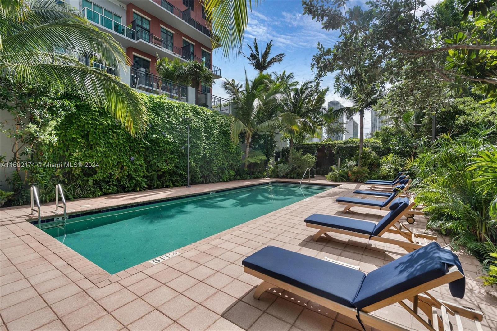 1749 NE Miami Ct Unit: 315
