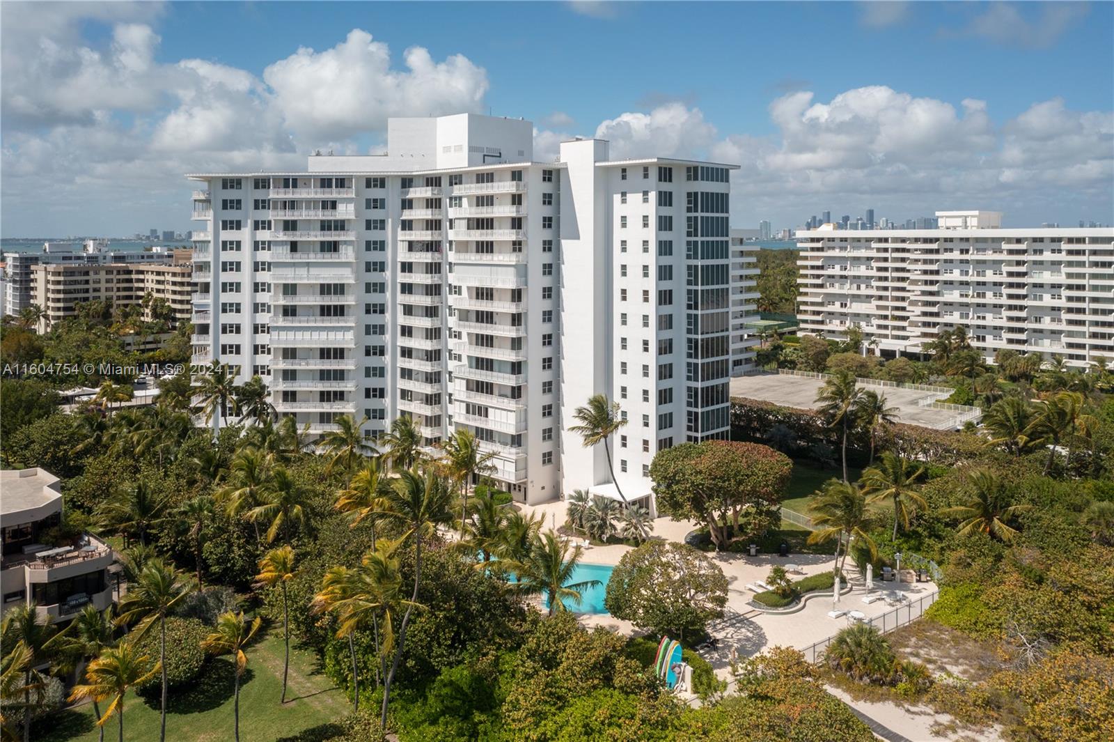 200 Ocean Lane Dr # 404