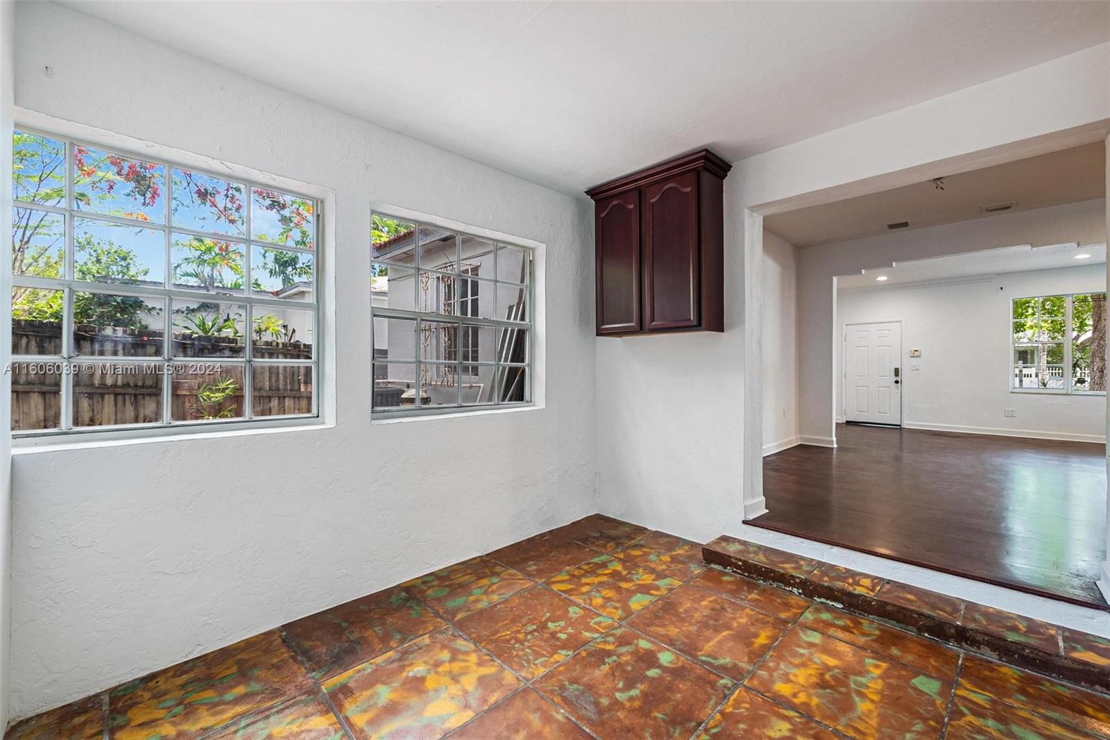 2685 SW 17th Ave