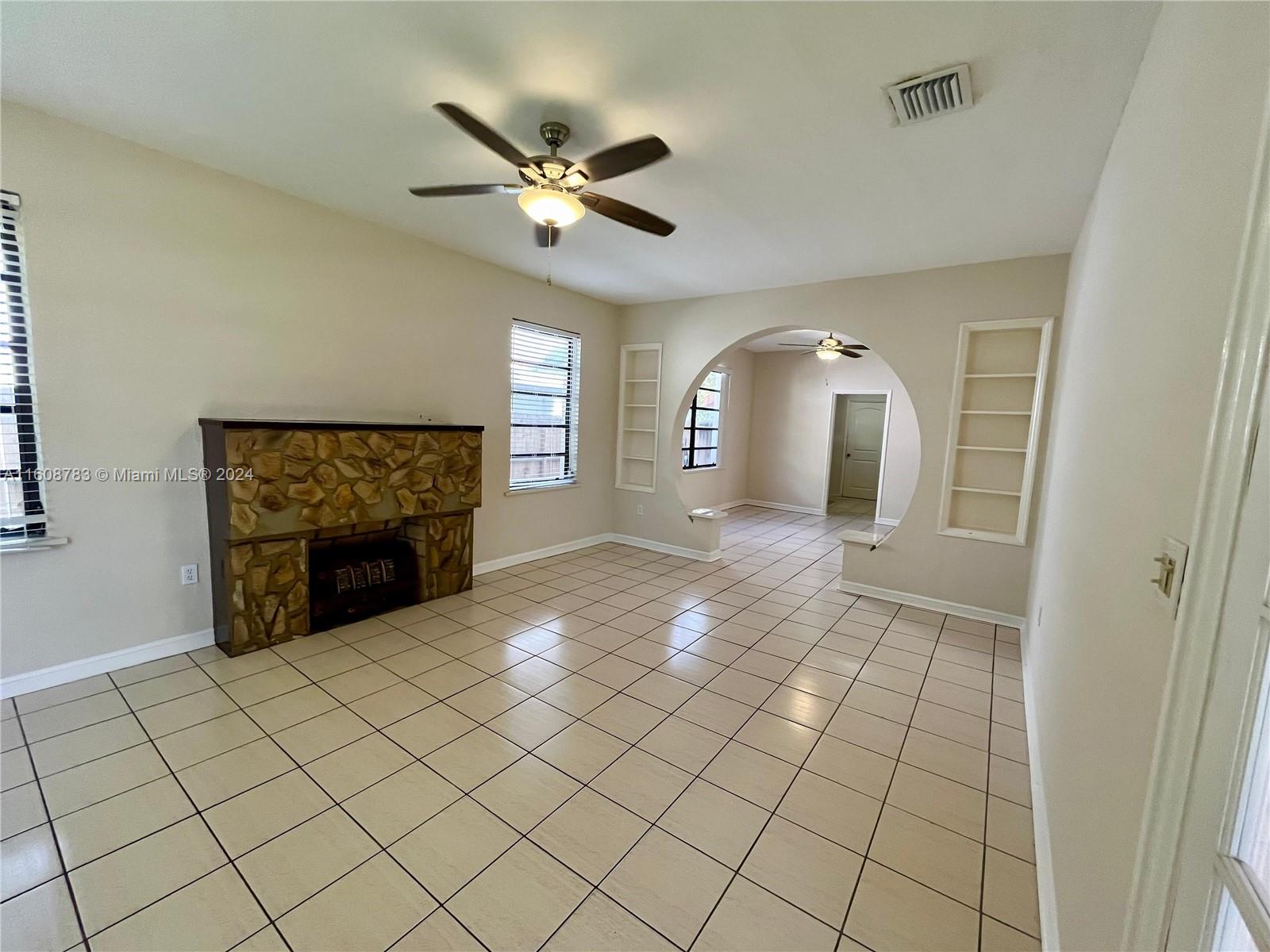 1779 SW 16th Ter