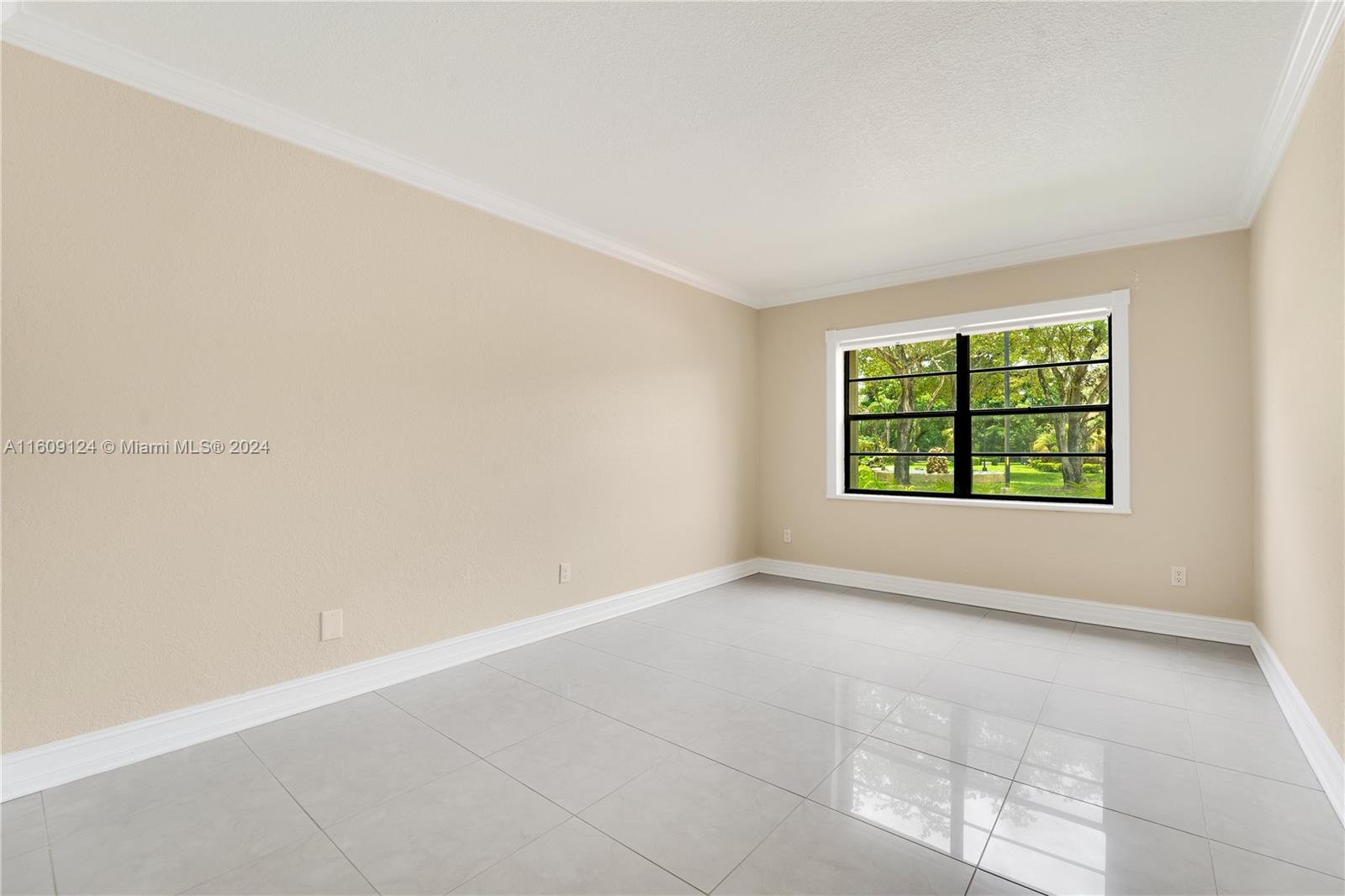 3719 Estepona Ave Unit: 18A1