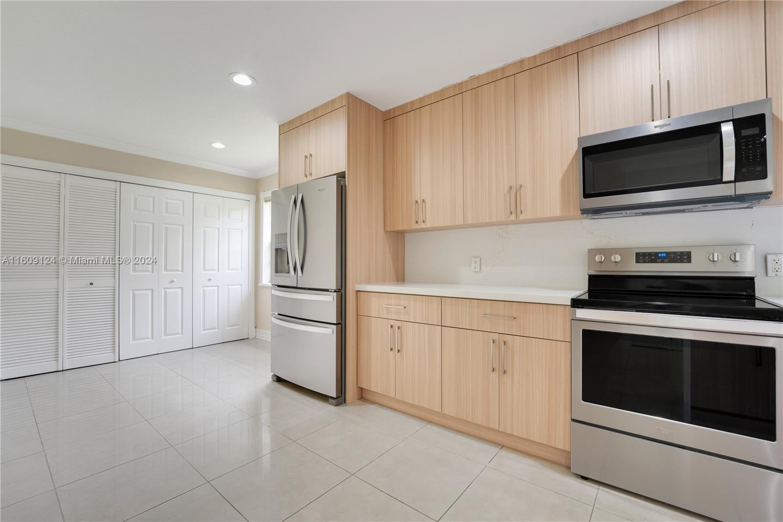 3719 Estepona Ave Unit: 18A1