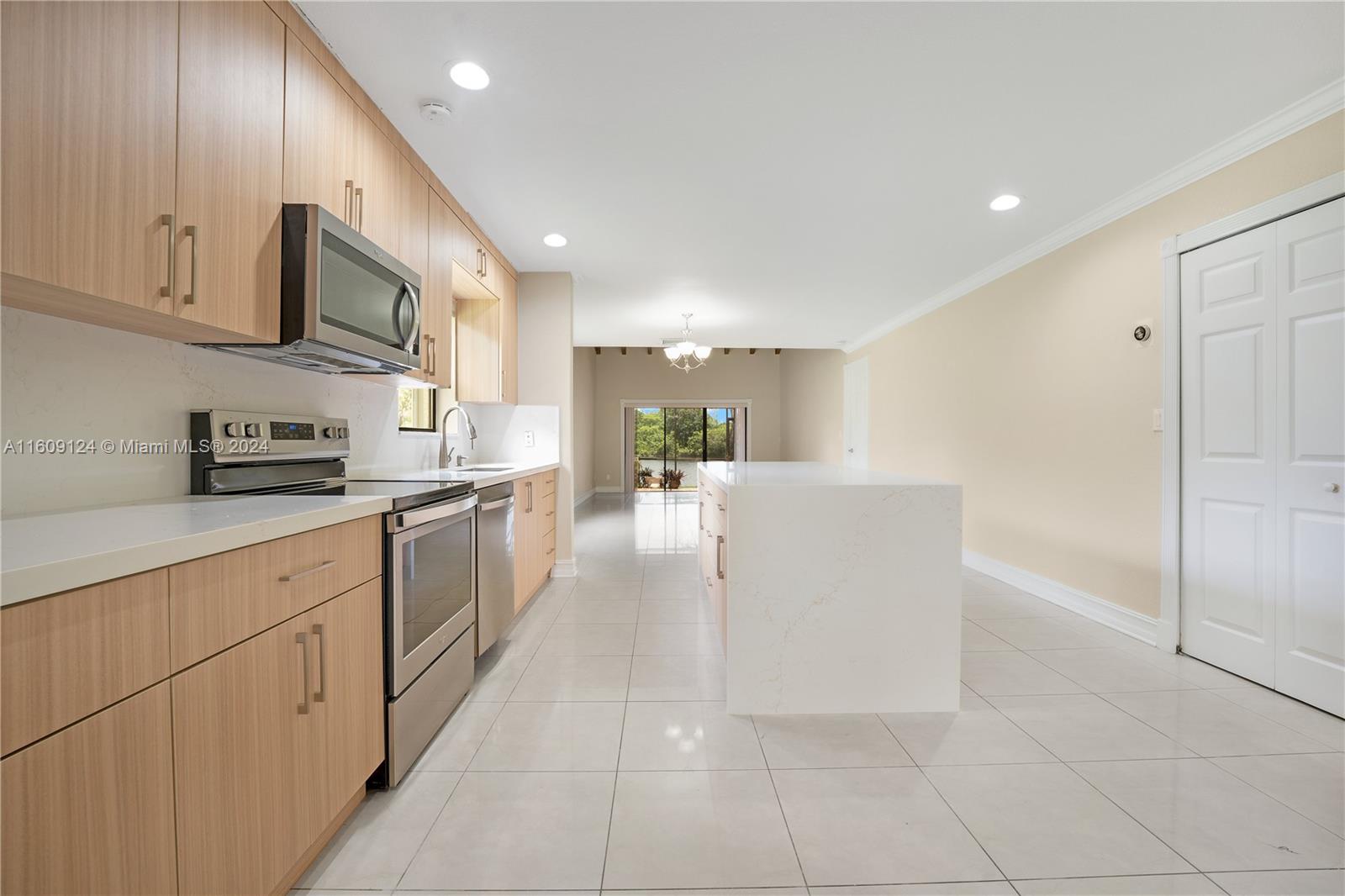3719 Estepona Ave Unit: 18A1
