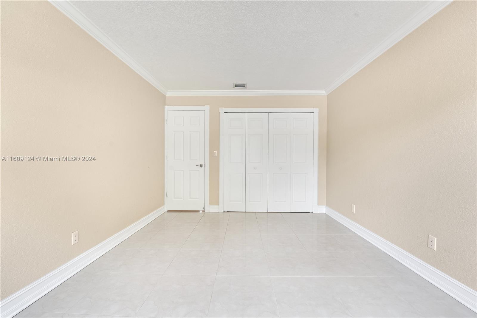 3719 Estepona Ave Unit: 18A1