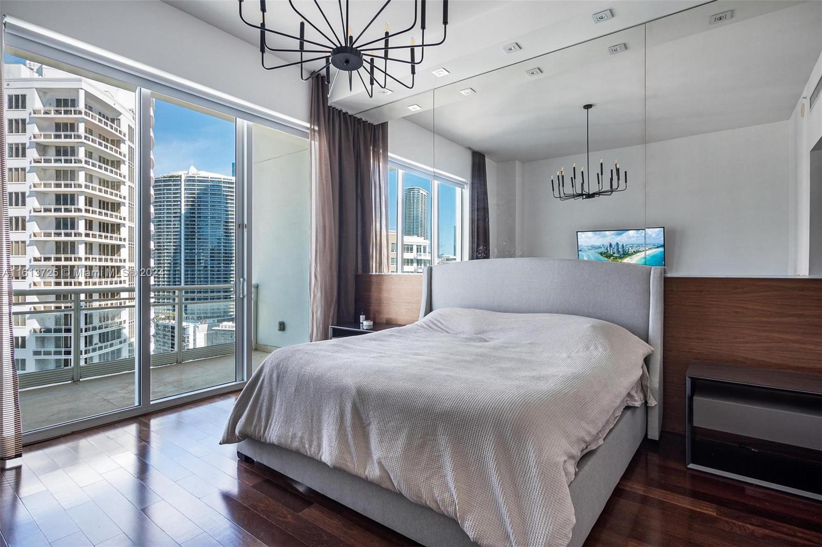 900 Brickell Key Blvd # 2504