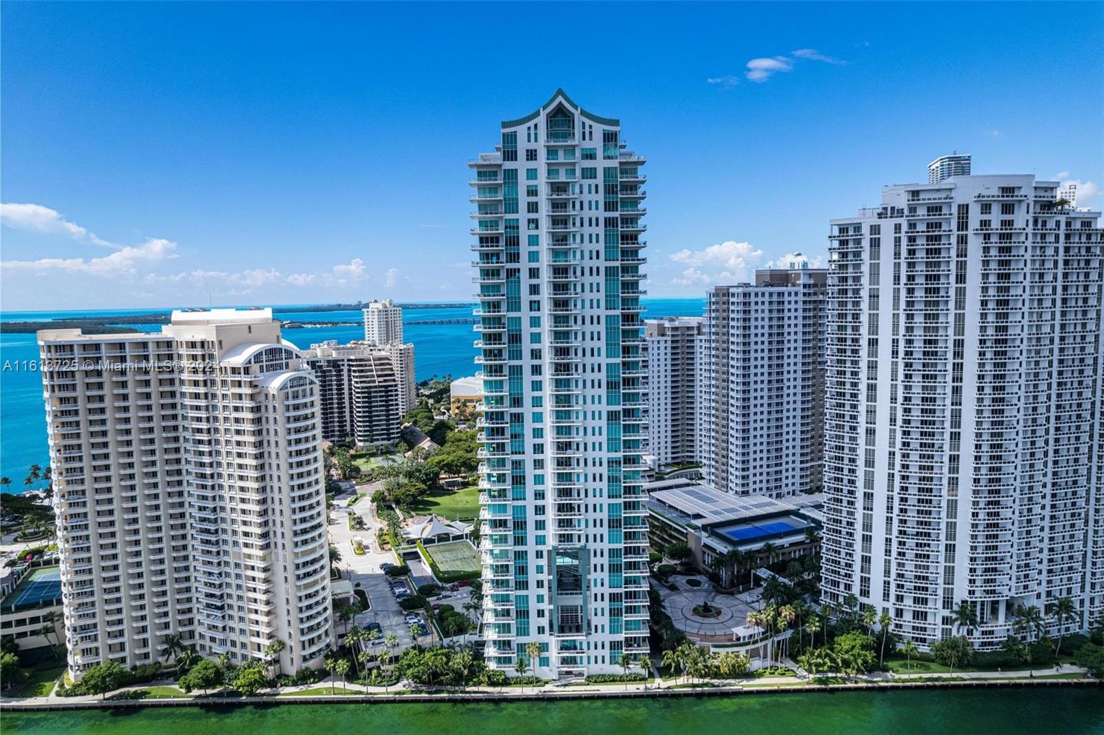900 Brickell Key Blvd # 2504