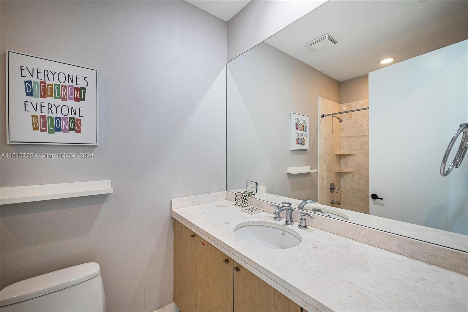 900 Brickell Key Blvd # 2504