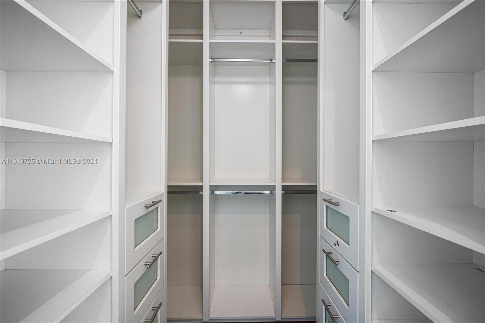 900 Brickell Key Blvd # 2504