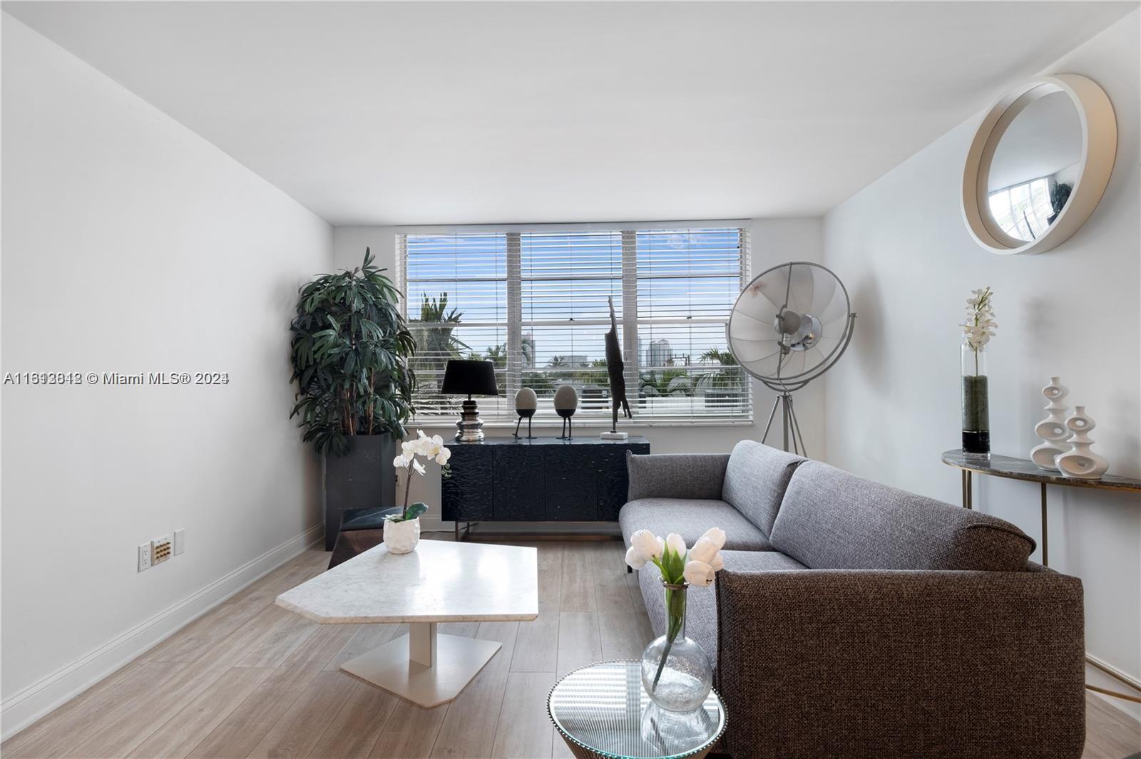 1020 Meridian Ave # 302