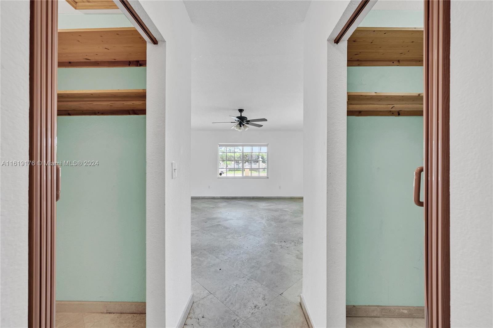 7020 SW 56th St