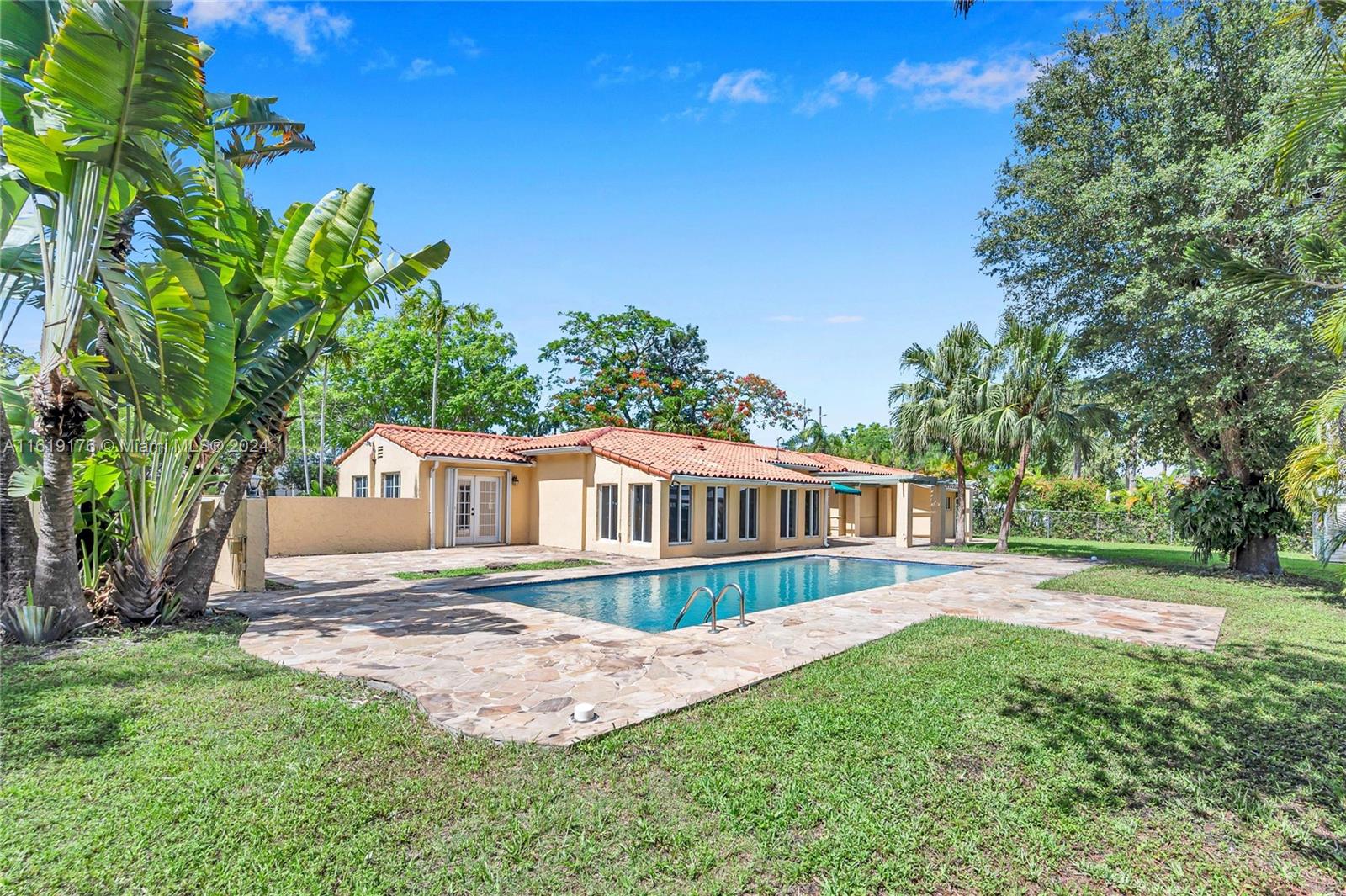 7020 SW 56th St