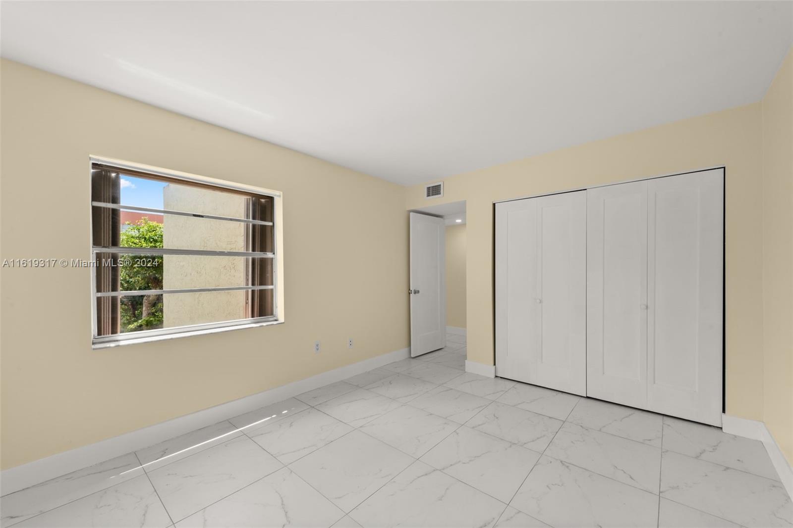 9390 W Flagler St # 221B