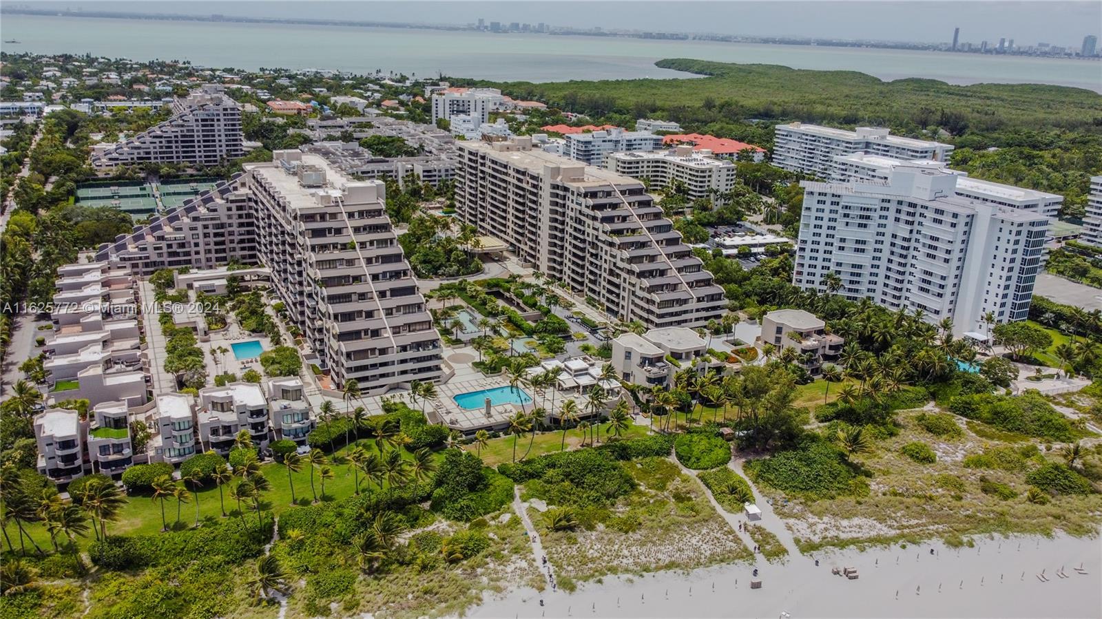 251 Crandon Blvd # 237, Key Biscayne Unit: 237