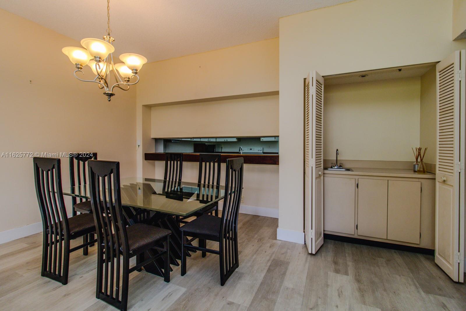 251 Crandon Blvd # 237, Key Biscayne Unit: 237