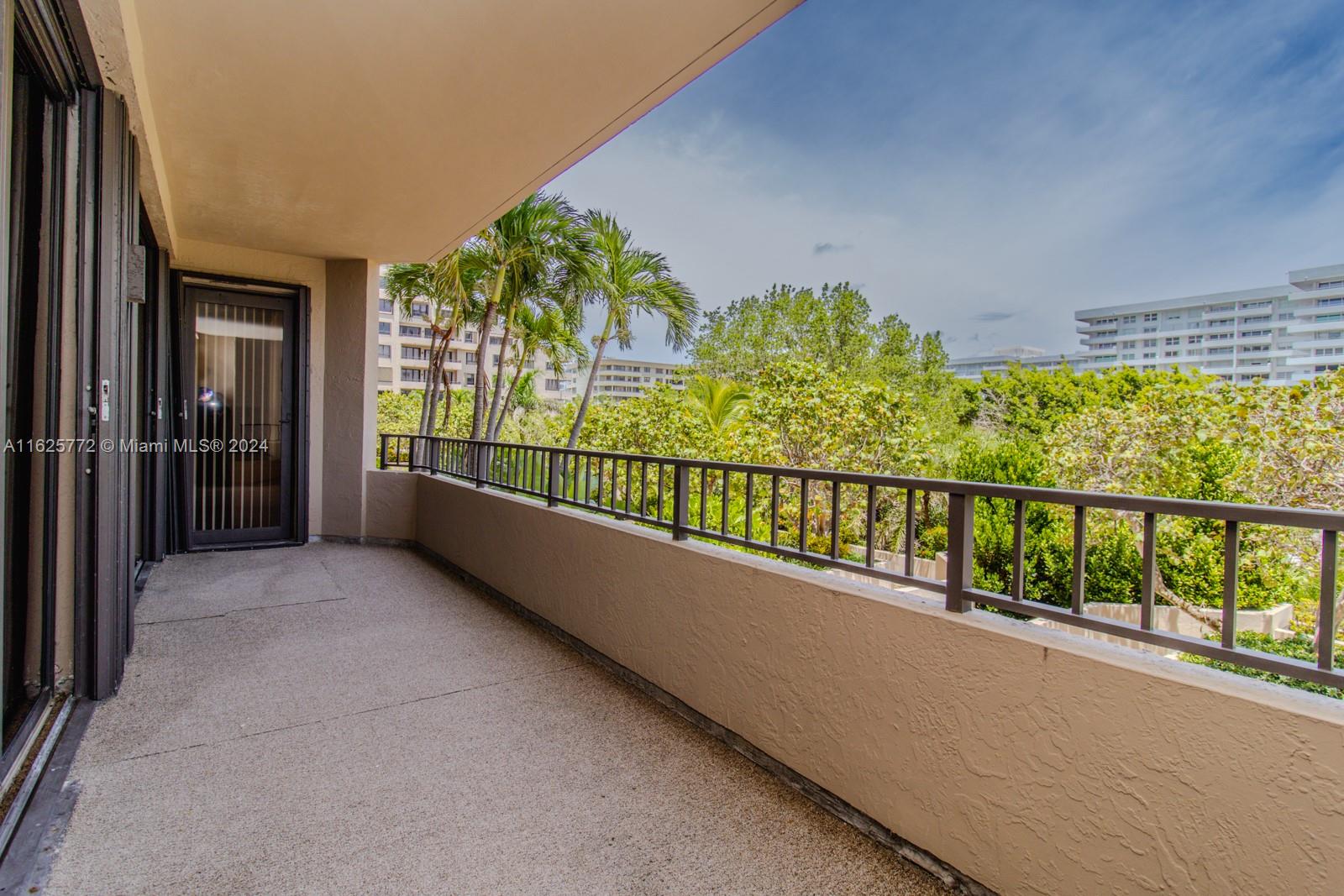 251 Crandon Blvd # 237, Key Biscayne Unit: 237