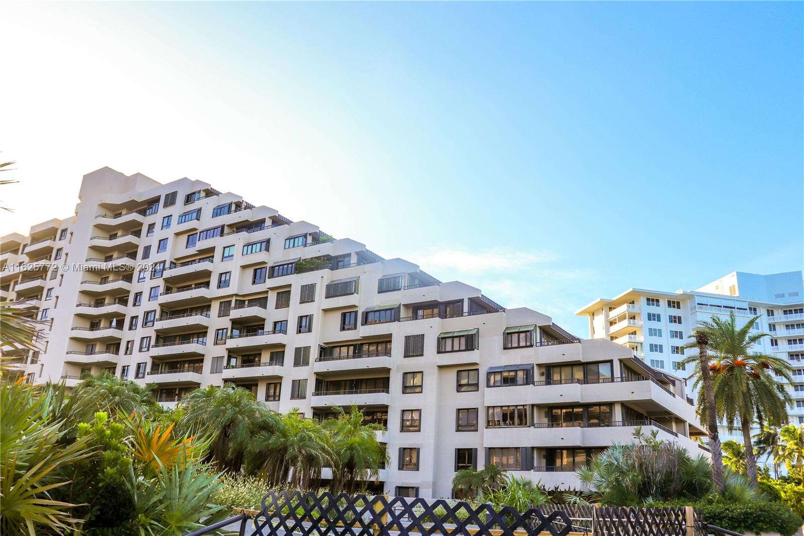 251 Crandon Blvd # 237, Key Biscayne Unit: 237