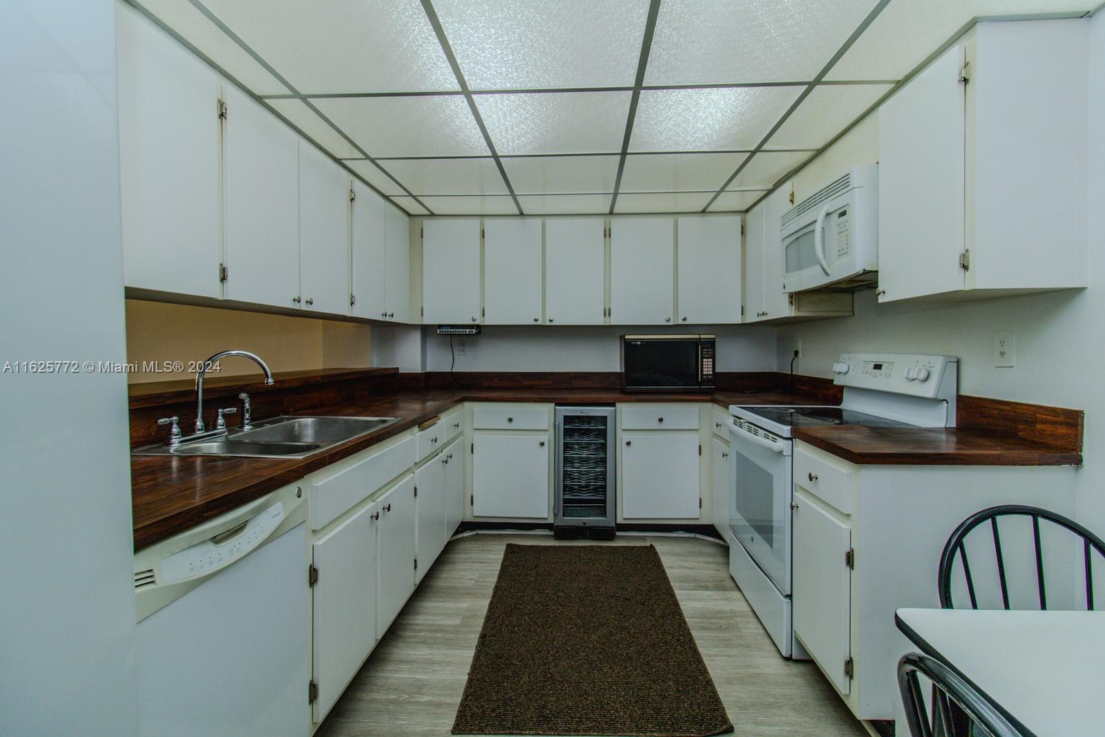 251 Crandon Blvd # 237, Key Biscayne Unit: 237