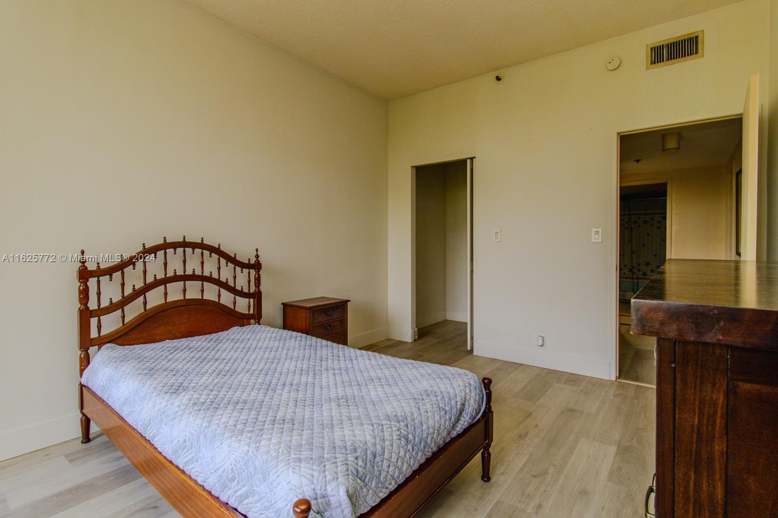 251 Crandon Blvd # 237, Key Biscayne Unit: 237