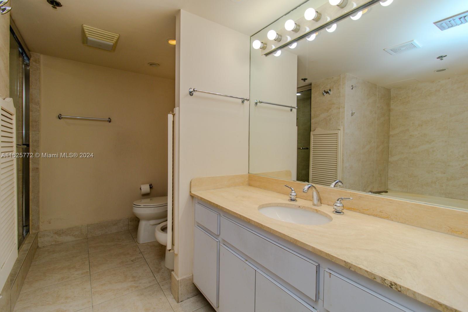 251 Crandon Blvd # 237, Key Biscayne Unit: 237
