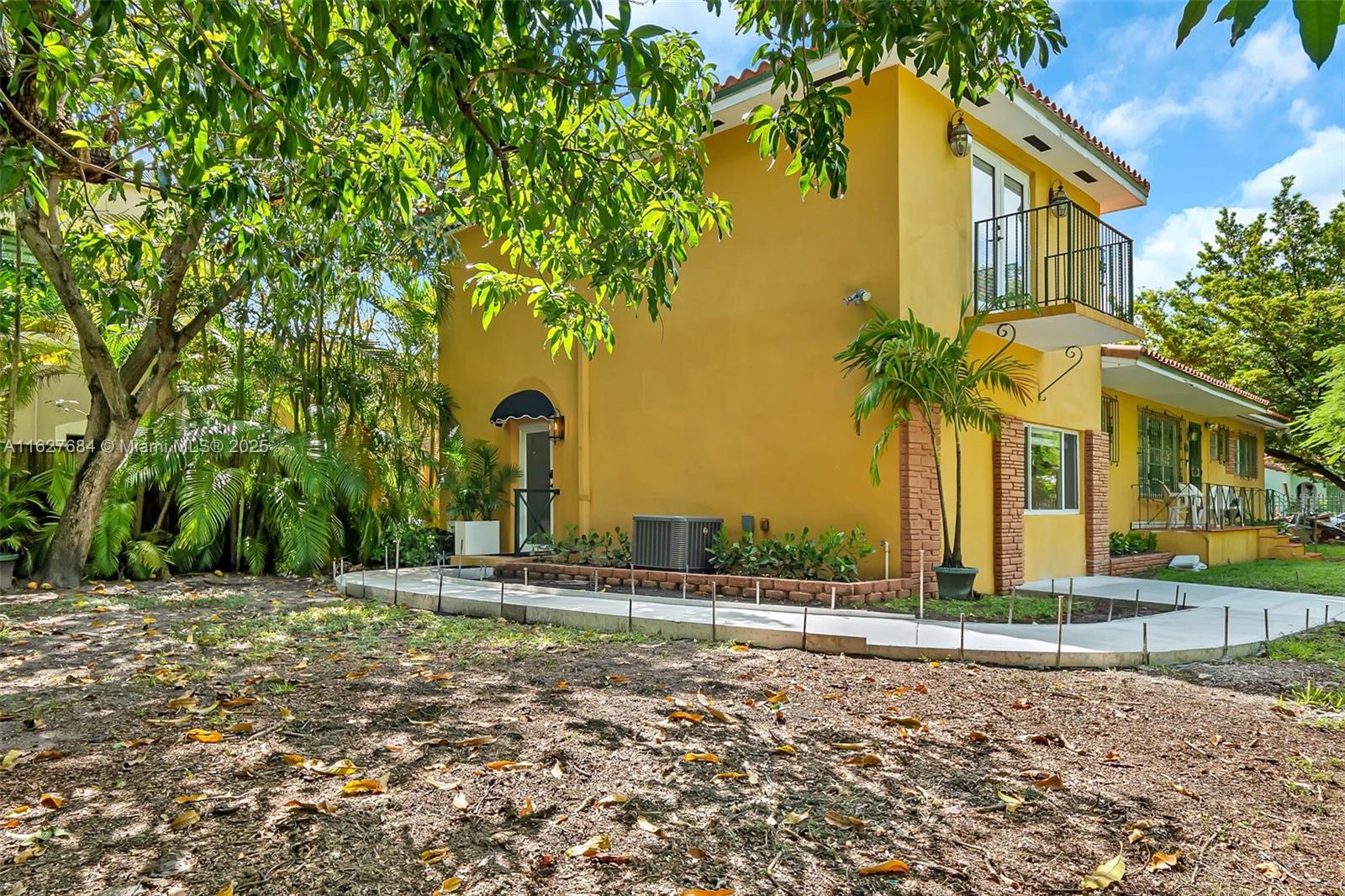 1345 SW 14th Ave