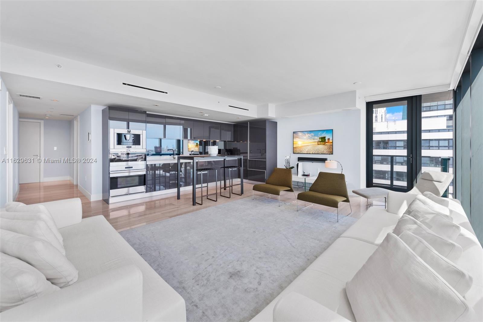 1451 Brickell Ave # 1701
