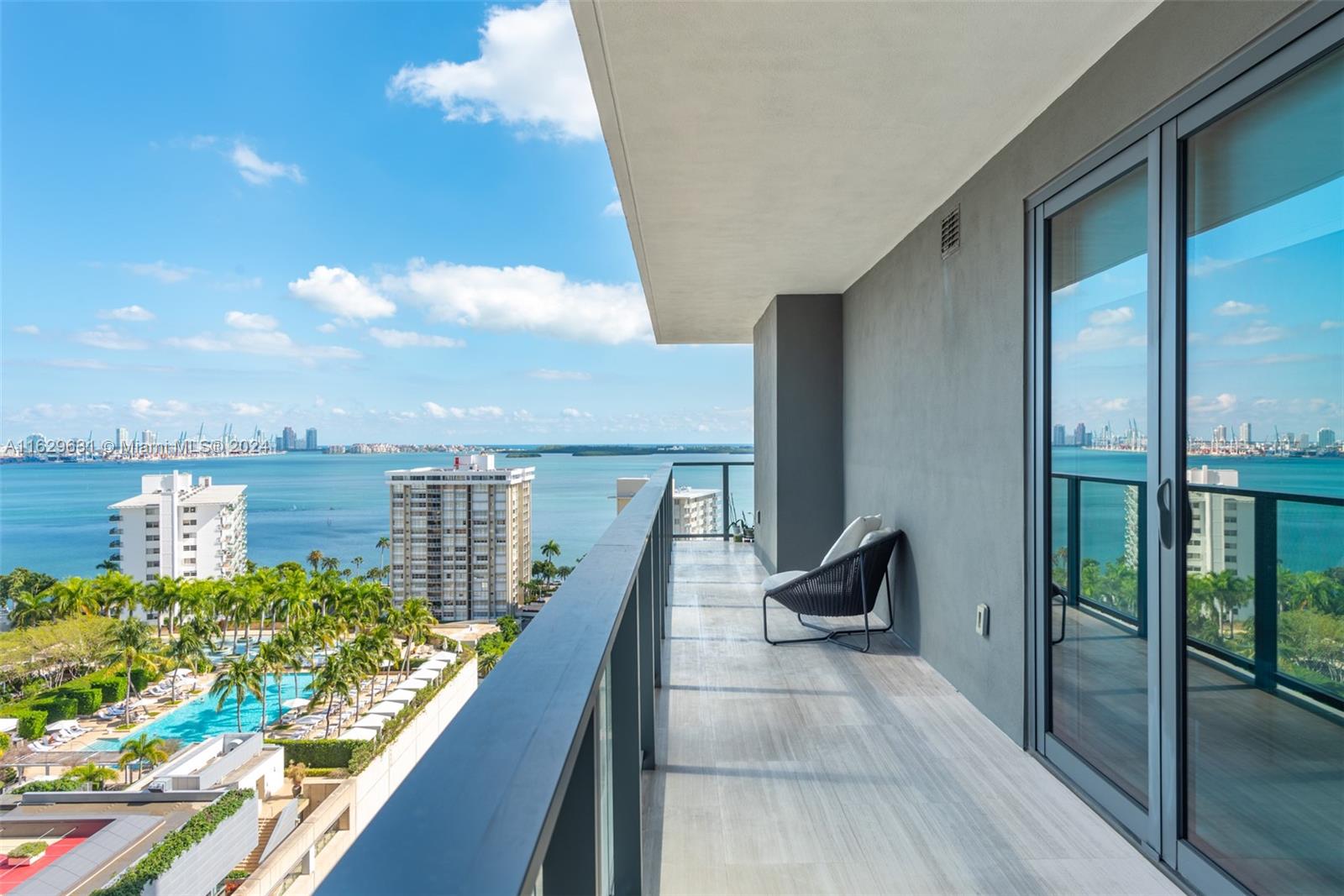1451 Brickell Ave # 1701