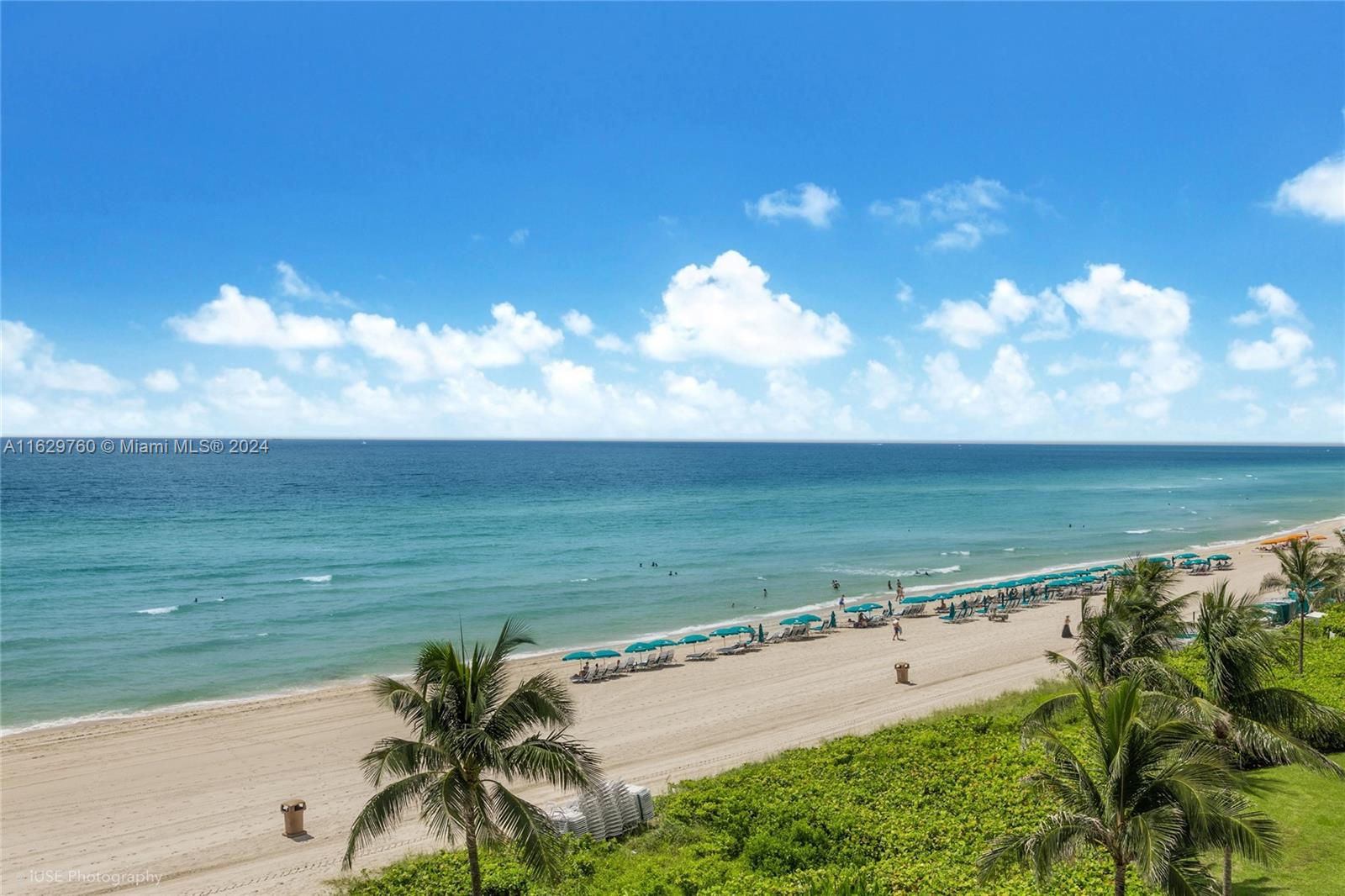 16445 Collins Ave # 925