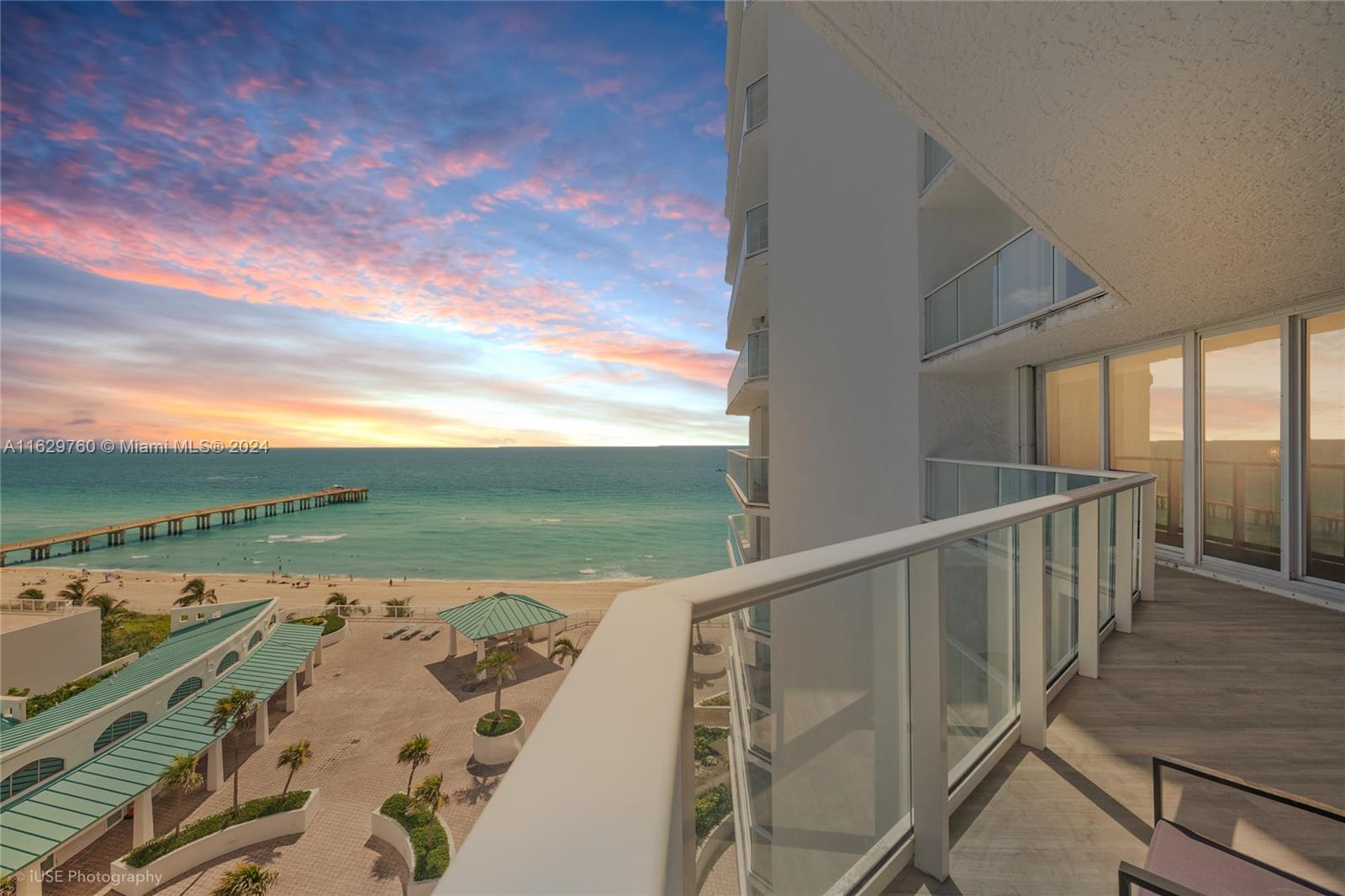 16445 Collins Ave # 925