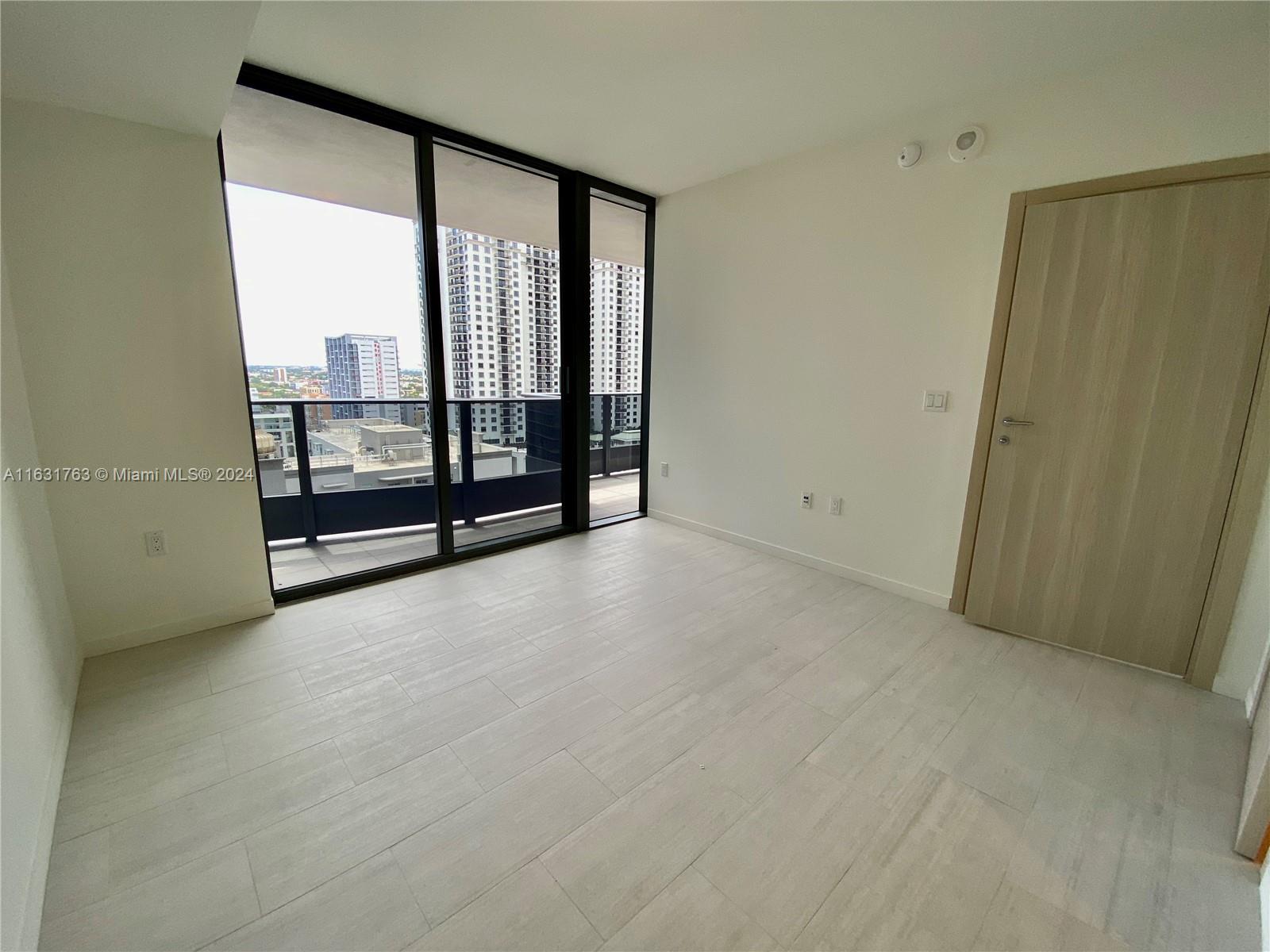1000 Brickell Plz # 2008
