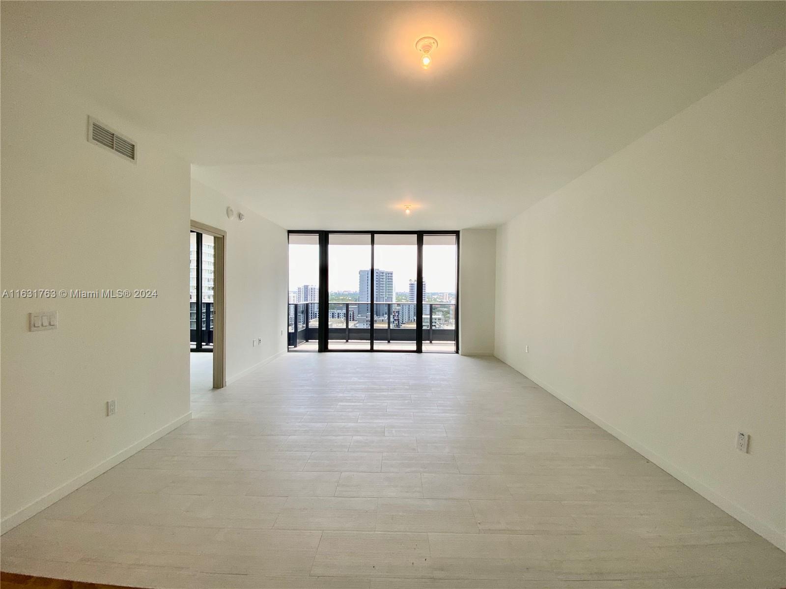 1000 Brickell Plz # 2008