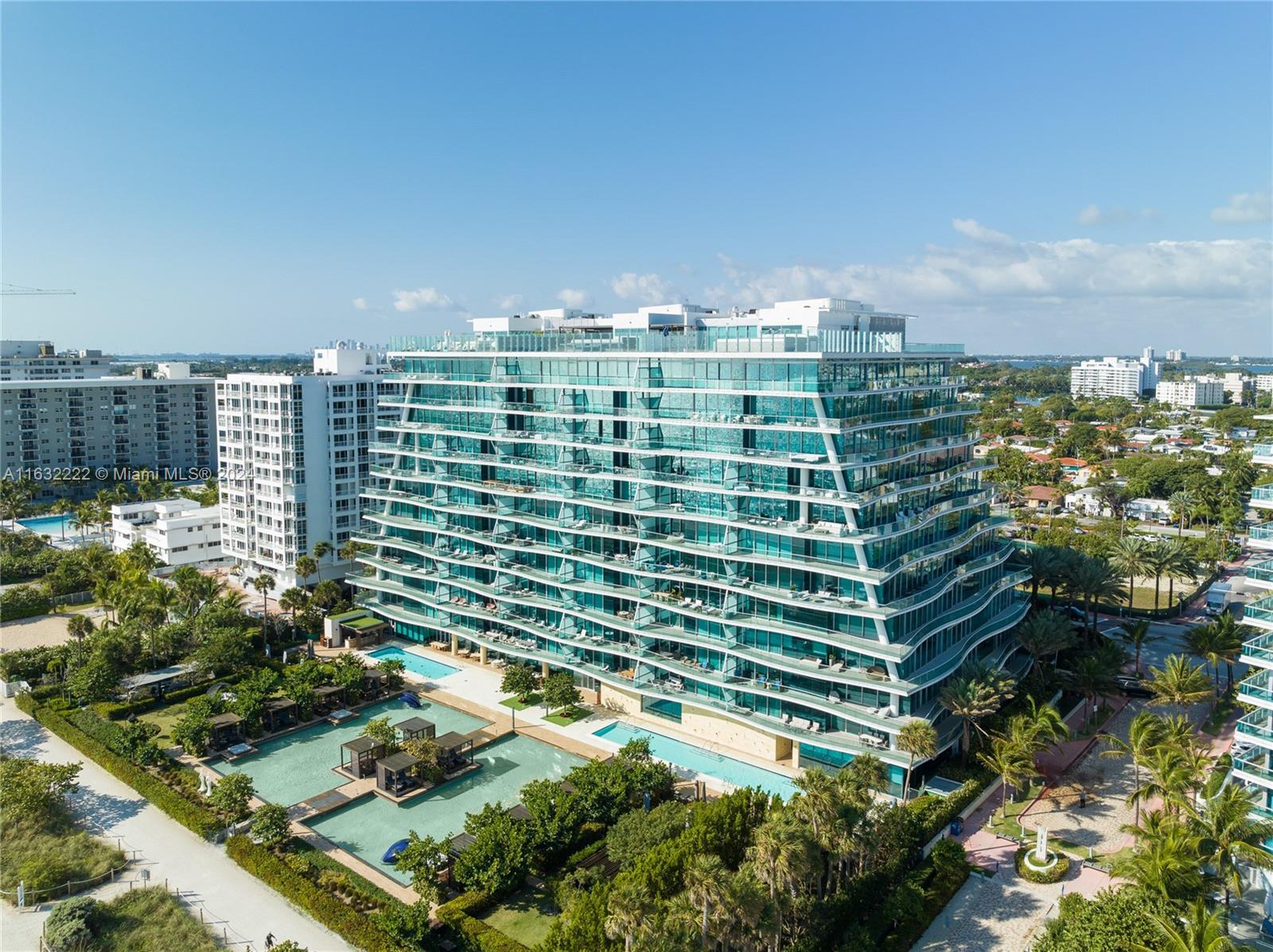 9349 Collins Ave # 605