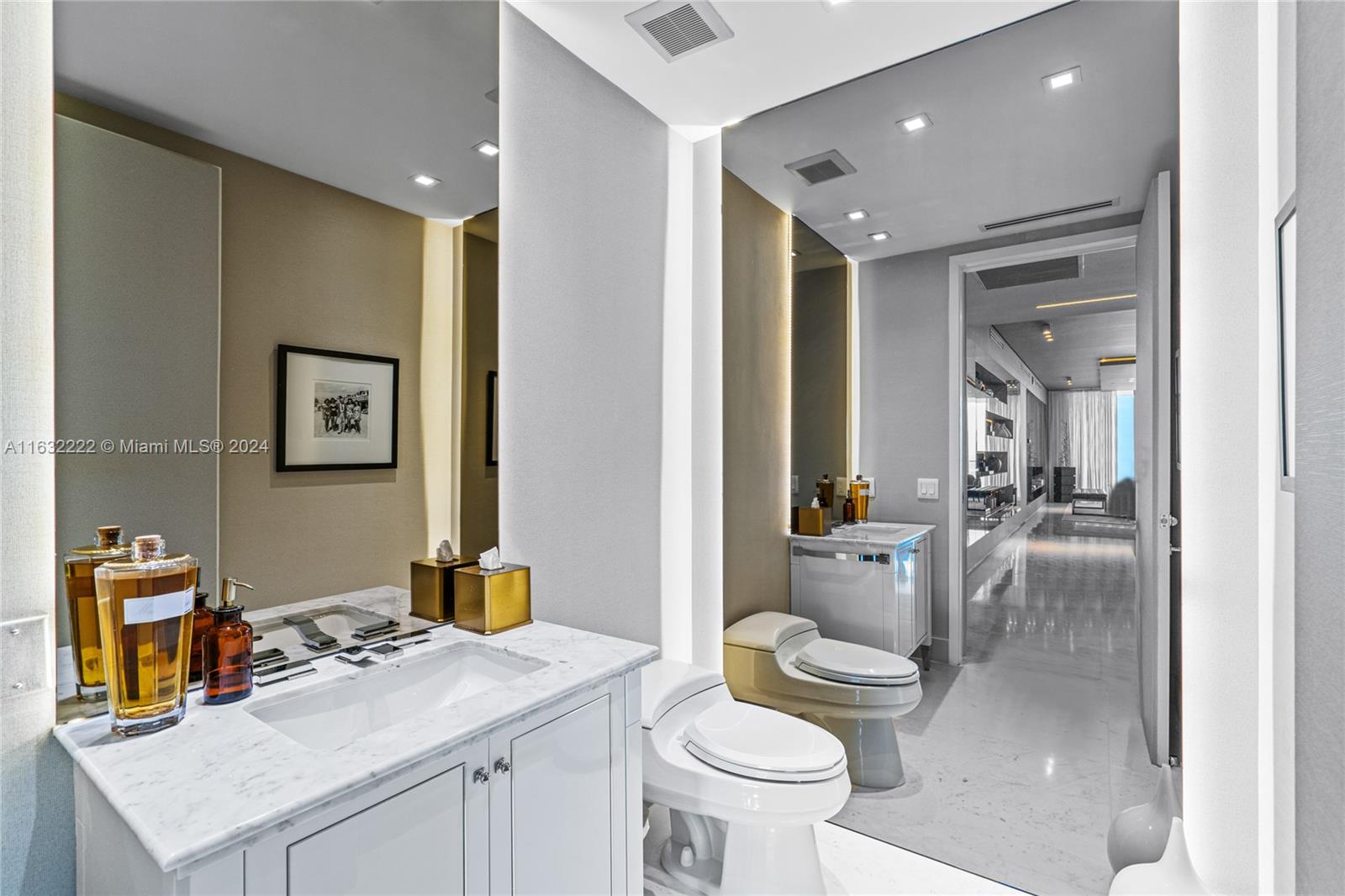 9349 Collins Ave # 605