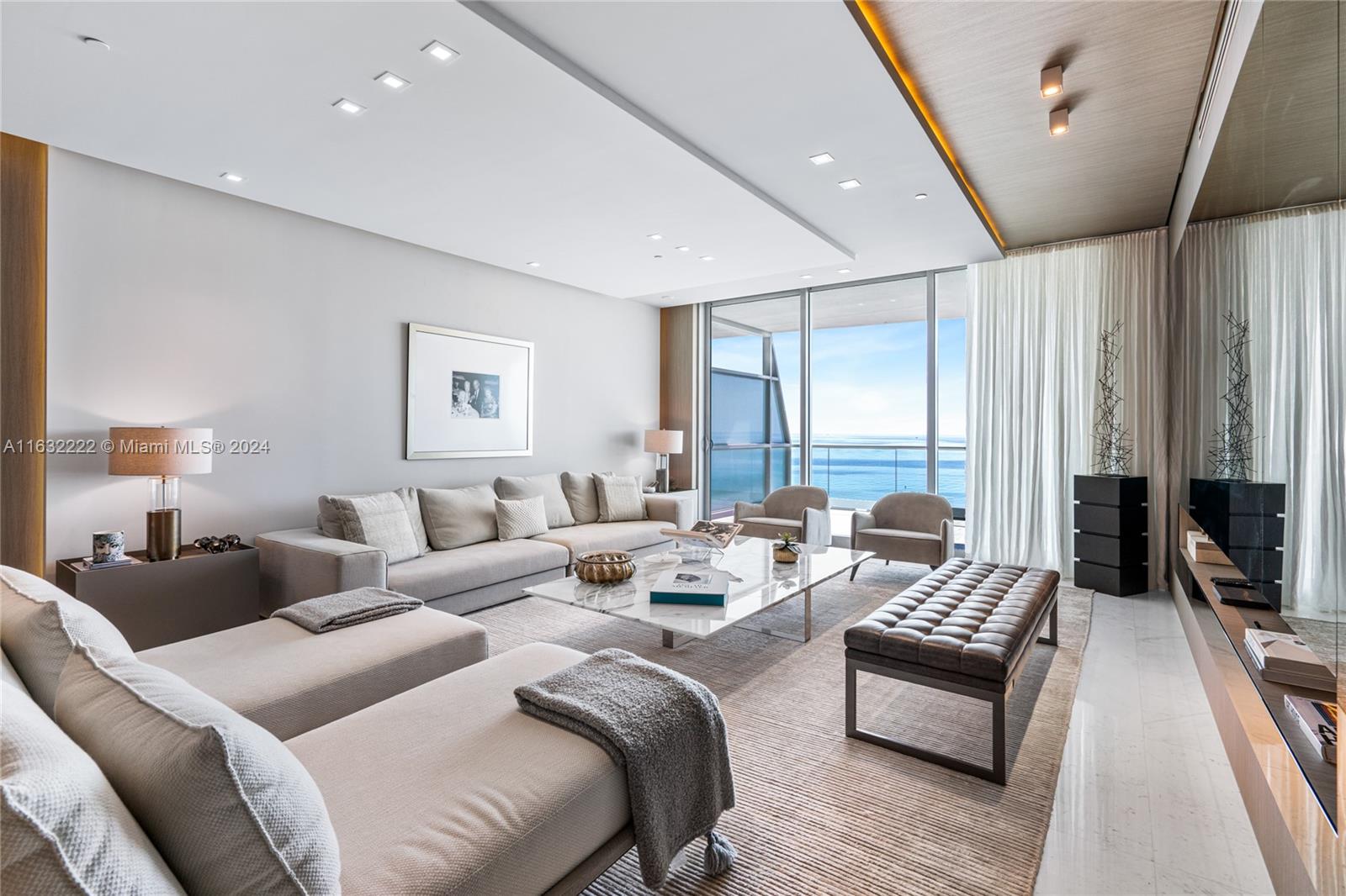 9349 Collins Ave # 605