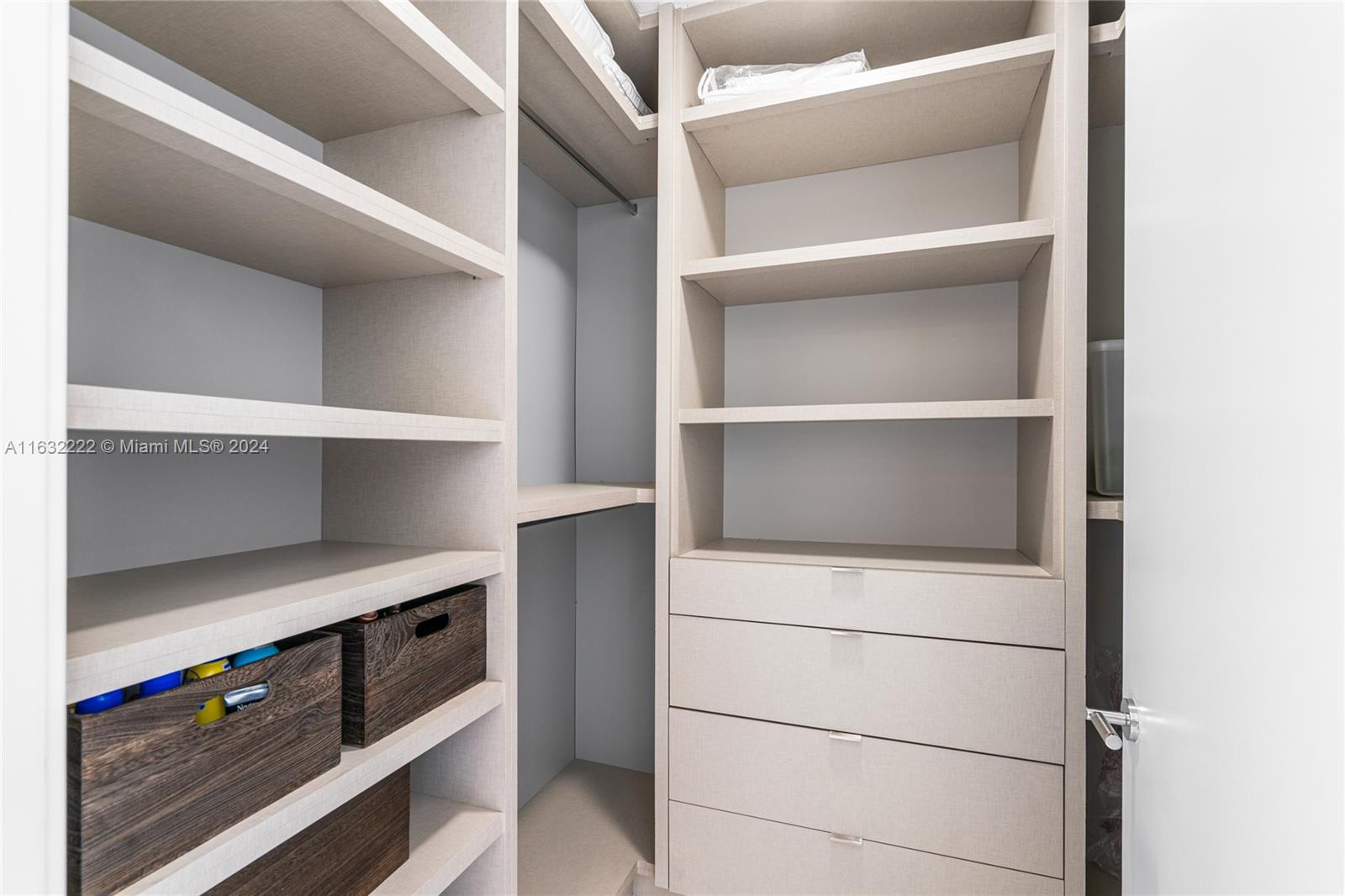 9349 Collins Ave # 605