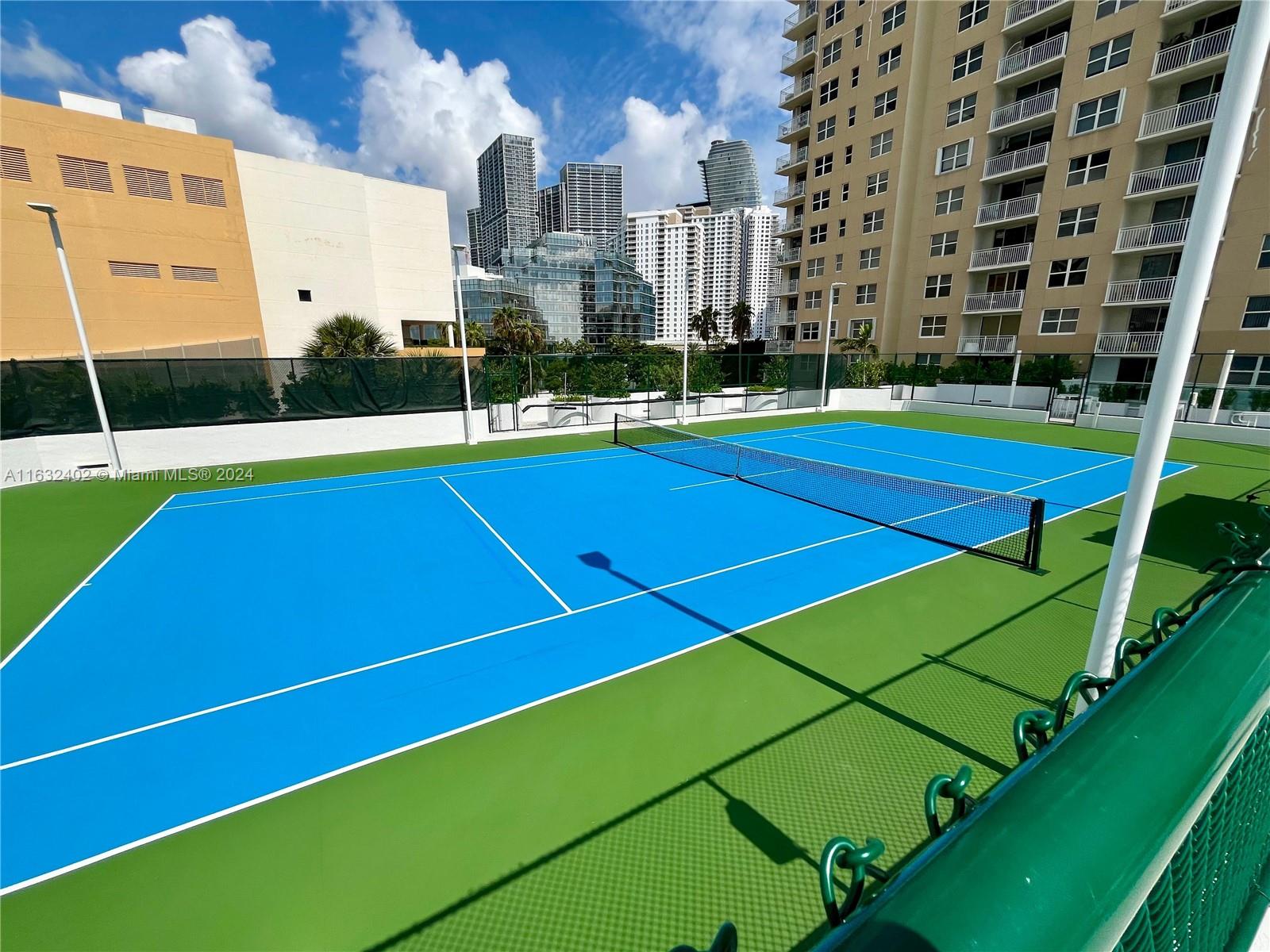 770 Claughton Island Dr # 1814