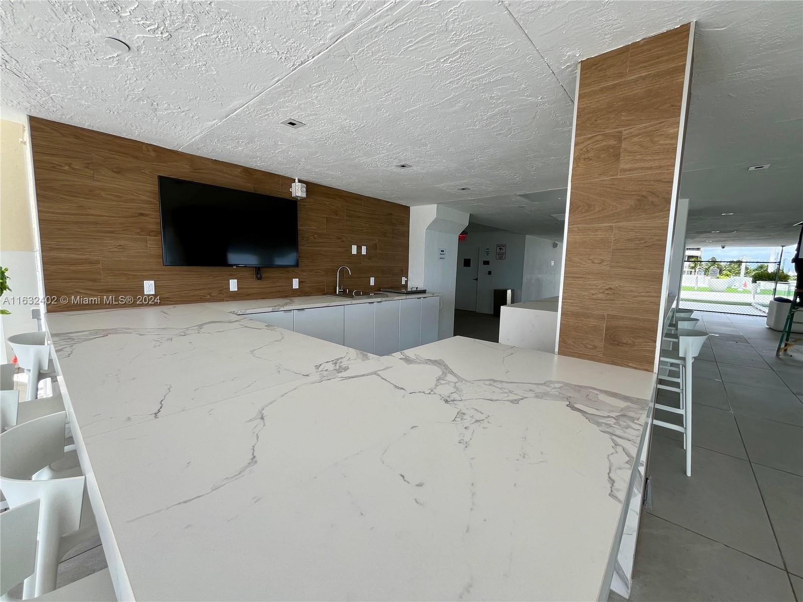 770 Claughton Island Dr # 1814