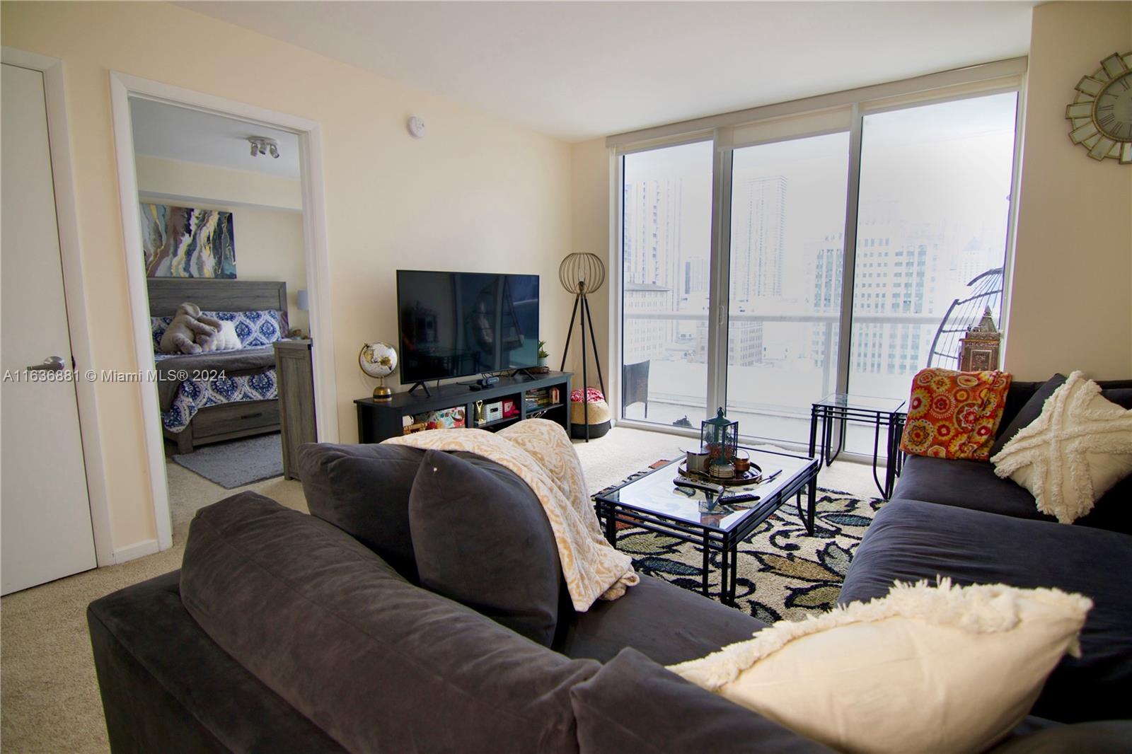 50 Biscayne Blvd # 1505